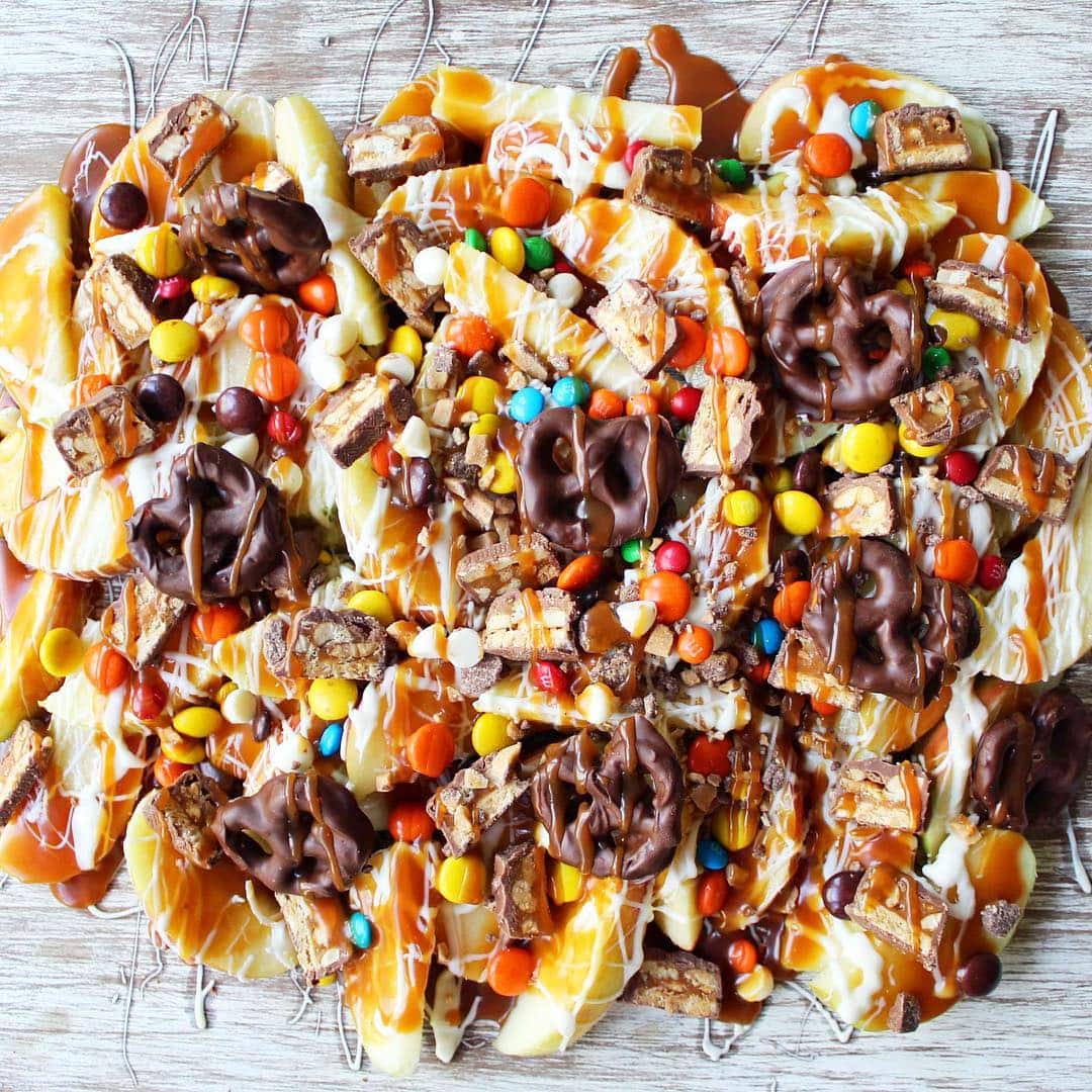 Candy Madness Caramel Apple Nachos are the perfect Halloween treat. 