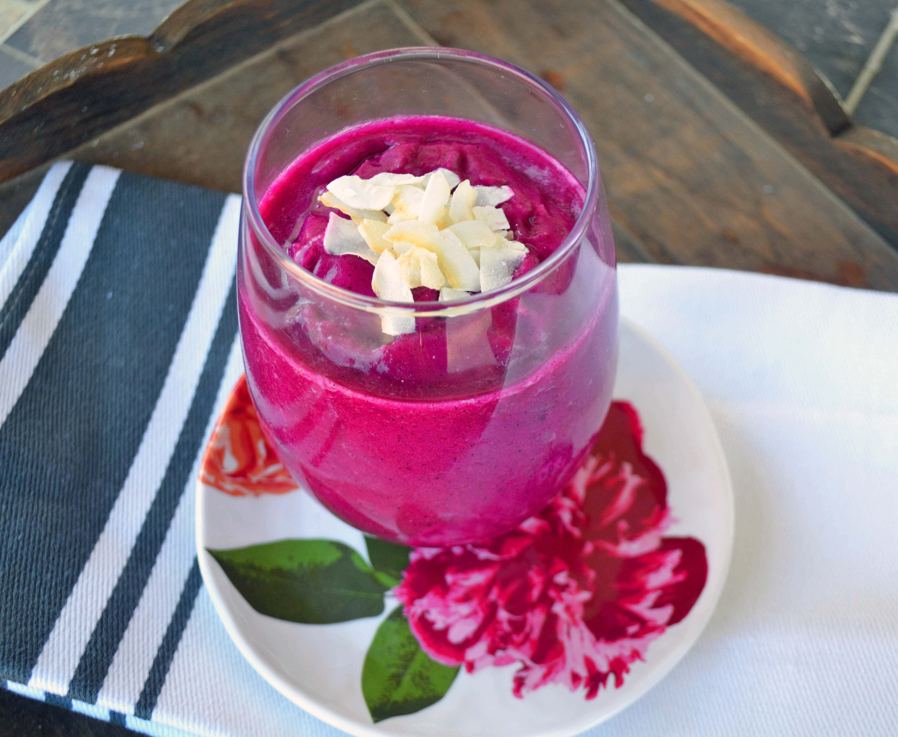 Pitaya Dragonfruit Smoothie Bowl by Modern Honey - www.modernhoney.com