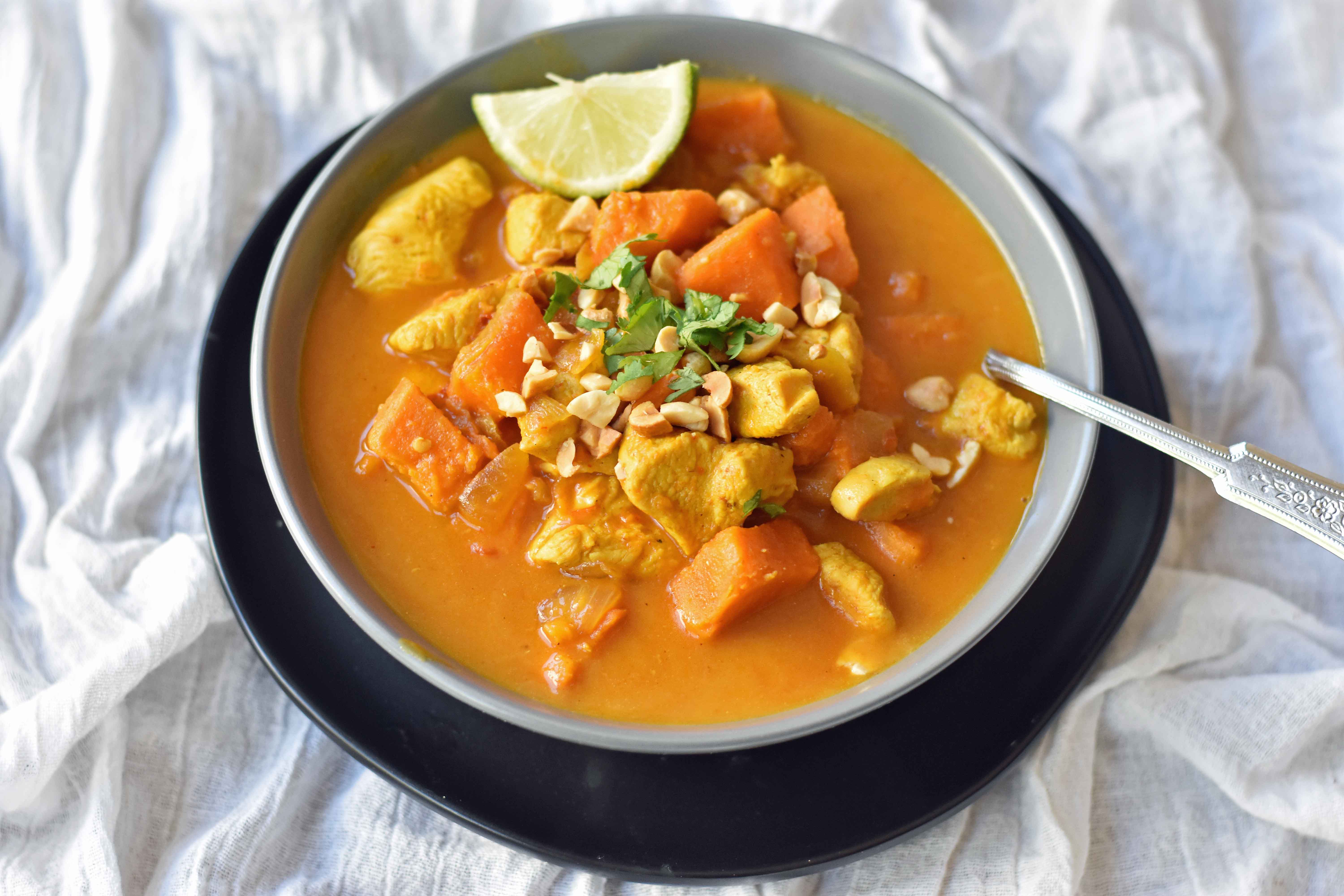 Chicken Sweet Potato Curry. Gluten-free and dairy-free meal. 30-minute meal. Healthy chicken curry dish. www.modernhoney.com #dinner #glutenfree #dairyfree #recipe #dinnerrecipe 