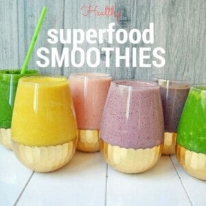 Superfood Smoothie {6 Nutrient Rich Ingredients} - FeelGoodFoodie