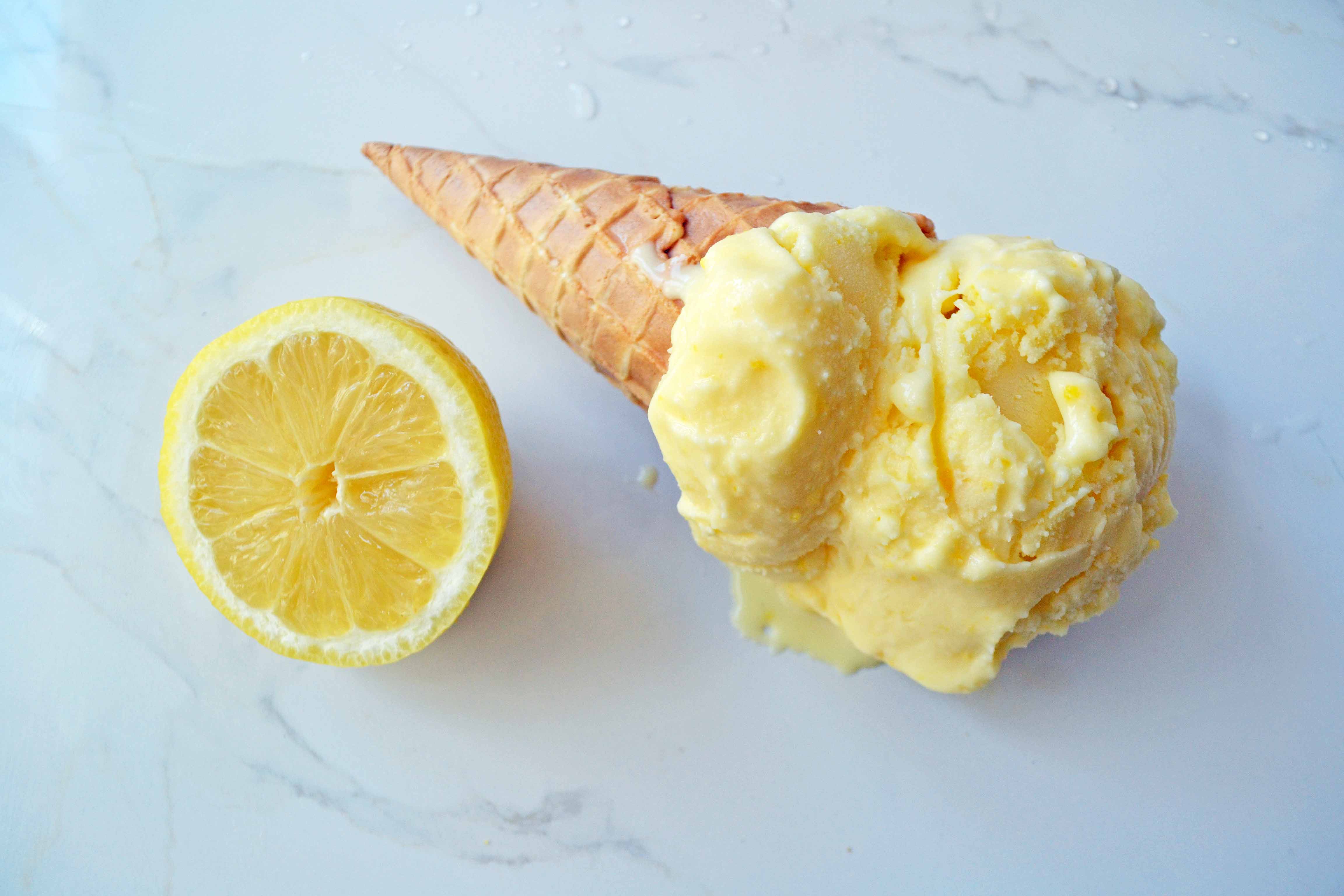 Pucker Up Buttercup Lemon Ice Cream by Modern Honey l www.modernhoney.com