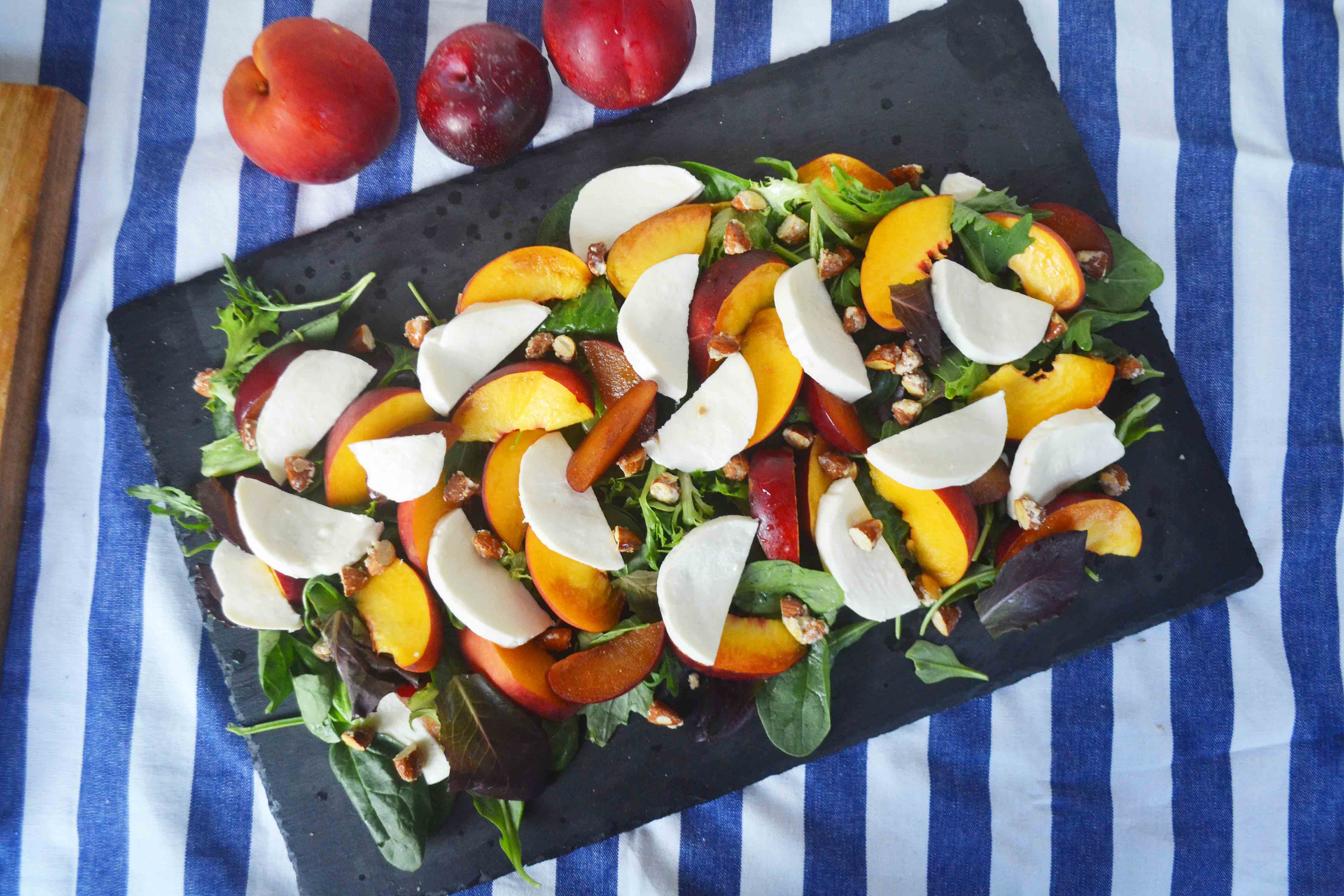 mer Peach Fresh Mozzarella Salad by Modern Honey l www.modernhoney.com