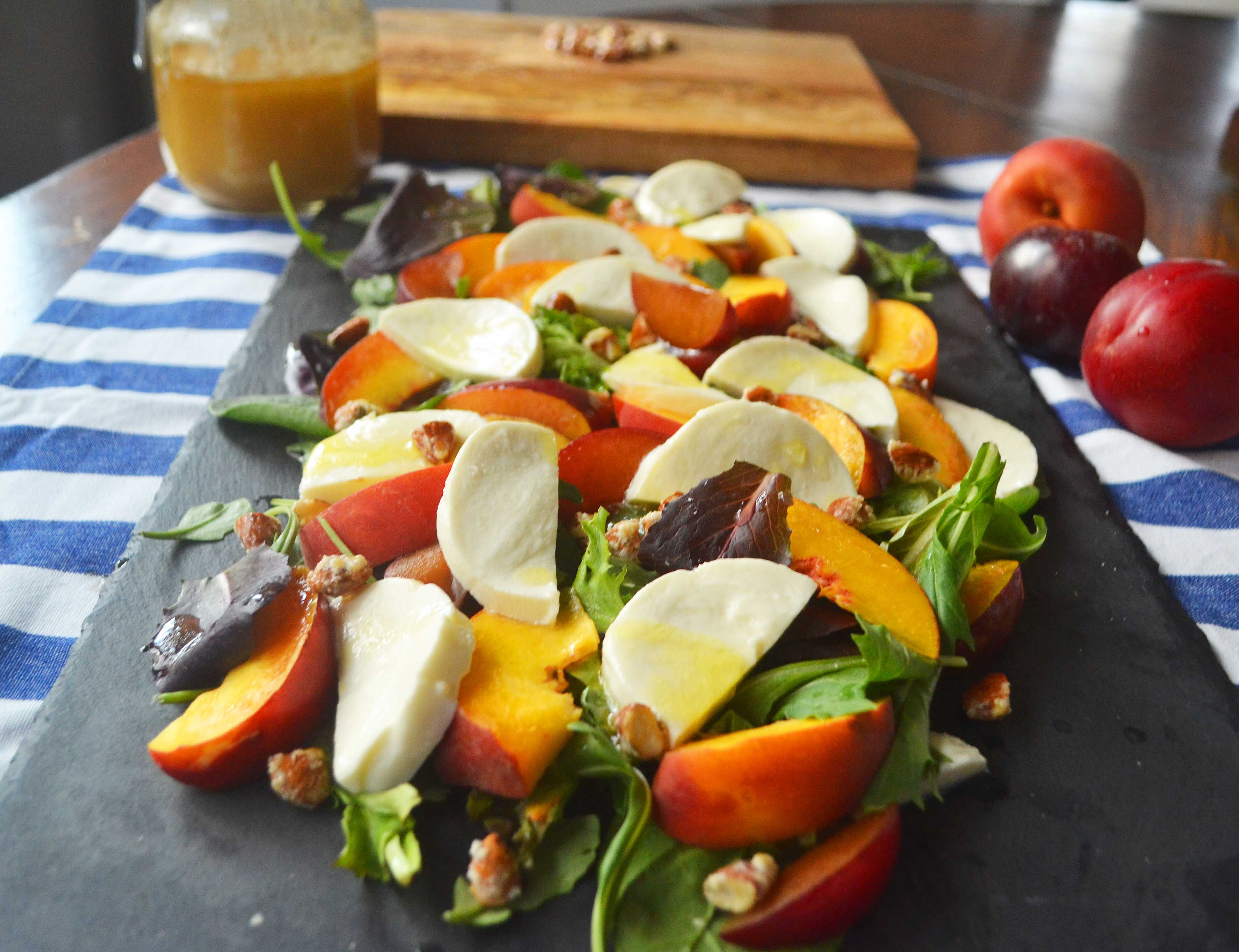 mer Peach Fresh Mozzarella Salad by Modern Honey l www.modernhoney.com