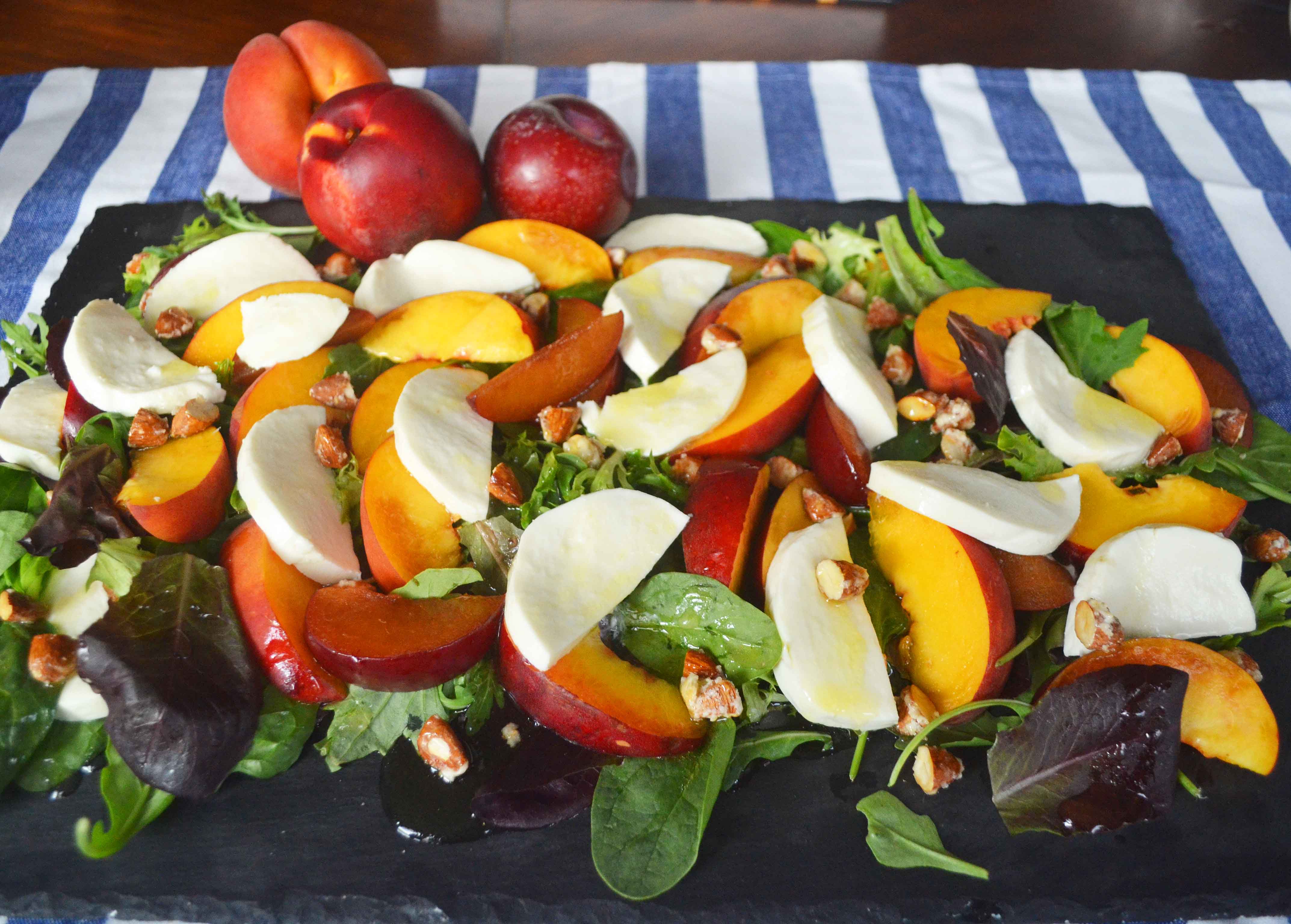 mer Peach Fresh Mozzarella Salad by Modern Honey l www.modernhoney.com