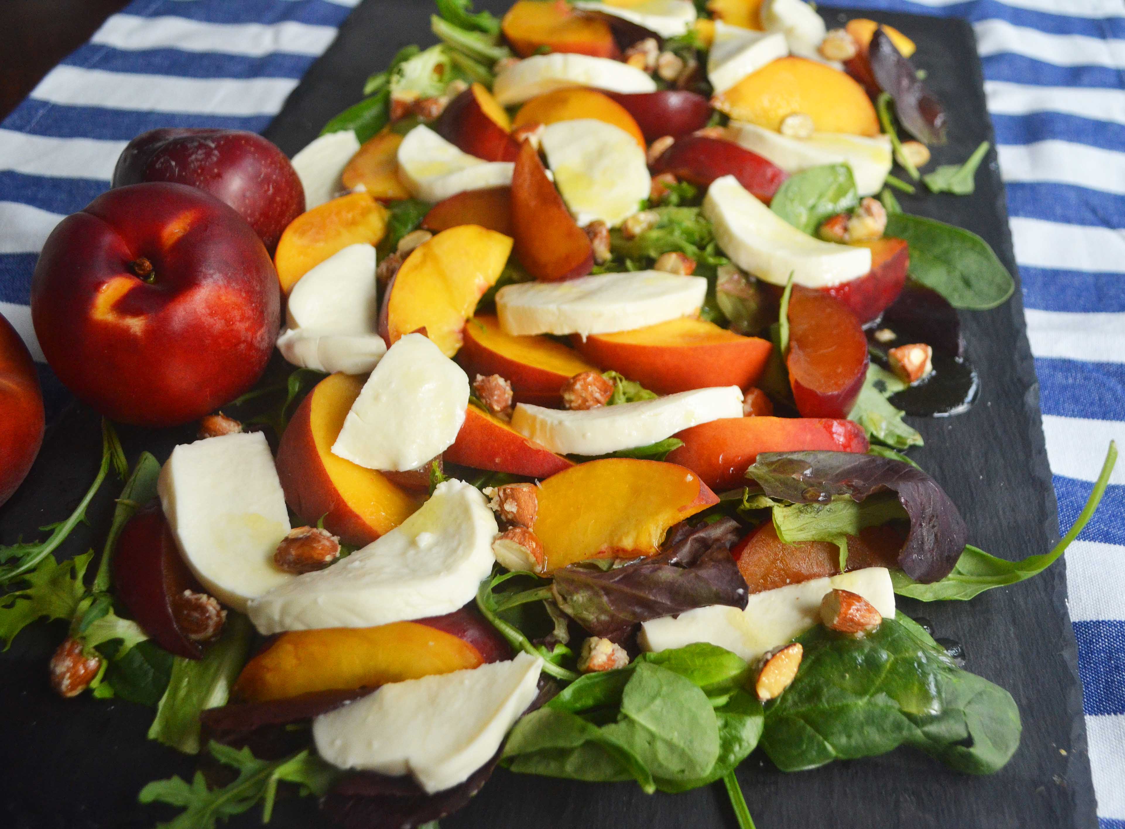 mer Peach Fresh Mozzarella Salad by Modern Honey l www.modernhoney.com