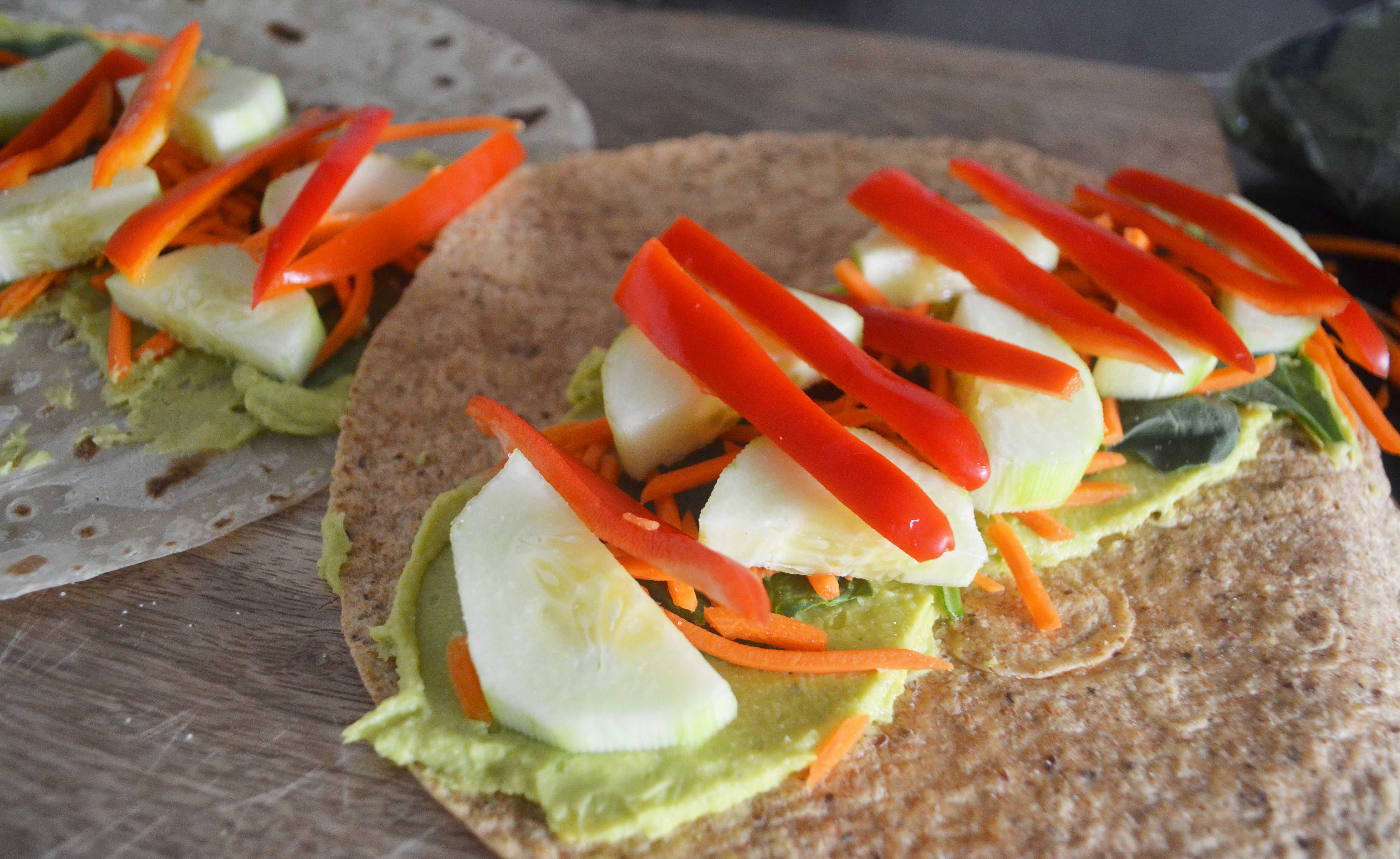 Avocado Ranch Hummus Veggie Wraps by Modern Honey l www.modernhoney.com