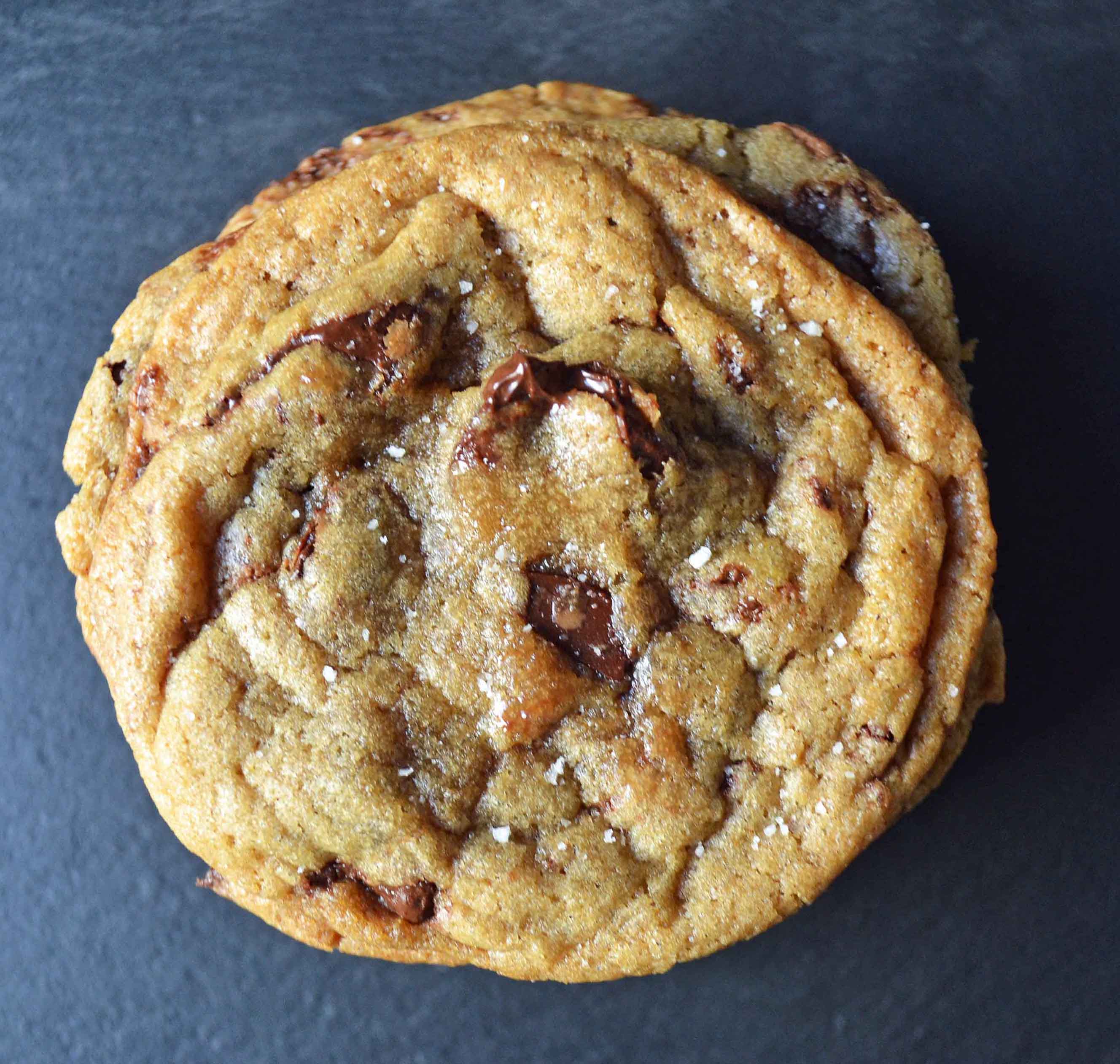 MJ's Top Secret Brown Butter Saucepan Chocolate Chip Cookies. How to make the best brown butter chocolate chip cookies. The perfect saucepan chocolate chip cookie recipe. www.modernhoney.com