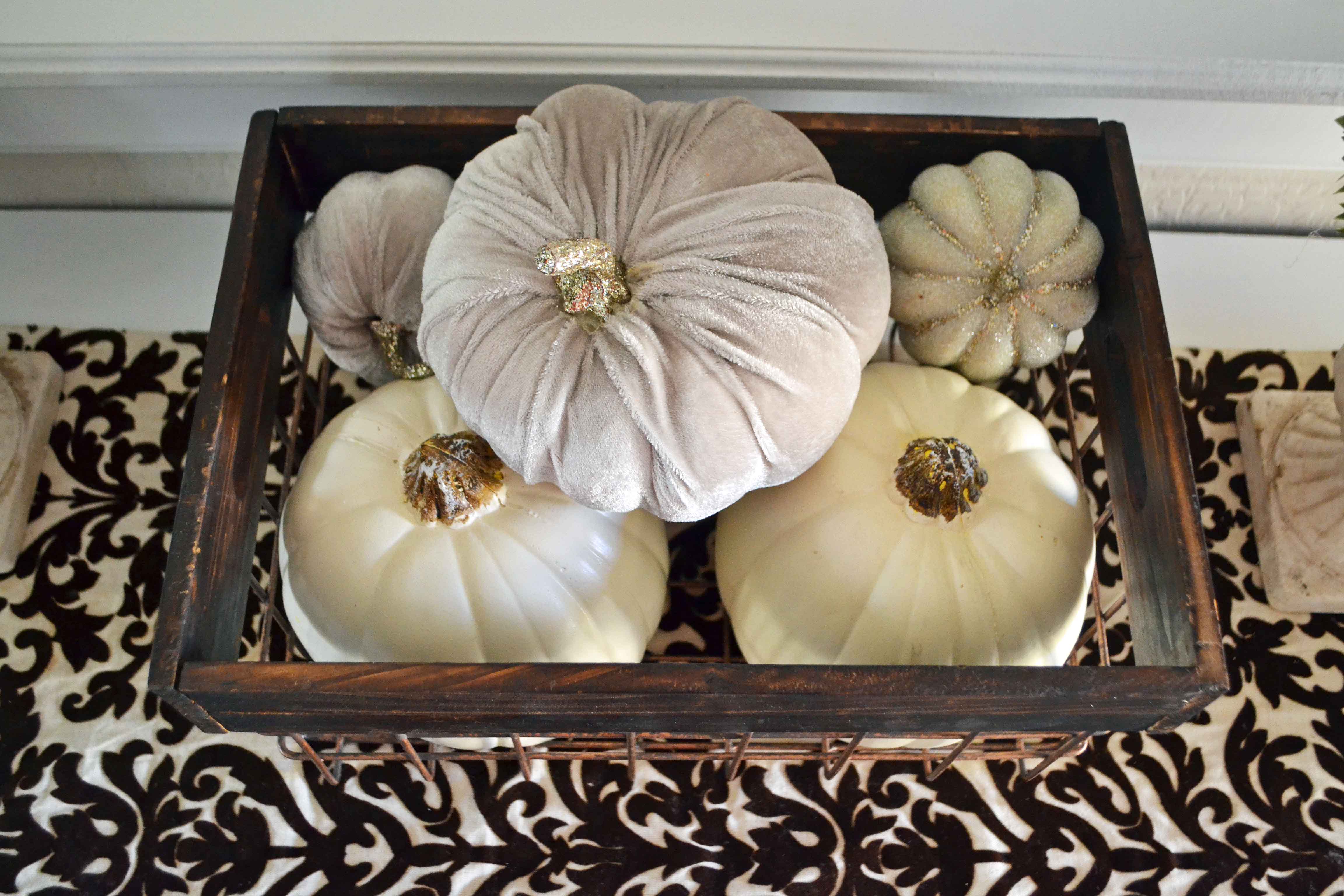 Fall Decor Ideas. Fall Centerpieces. Fall Tablescape Ideas. Fall Mantle Decor Ideas. Pumpkin Cupcakes with Salted Caramel Frosting by Modern Honey