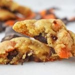 RubySnap Vivianna Dark Chocolate Mango Cookies by Modern Honey. Citrus dough cookies studded with dark chocolate and mango. A highly addicting cookie from this popular bakery. www.modernhoney.com