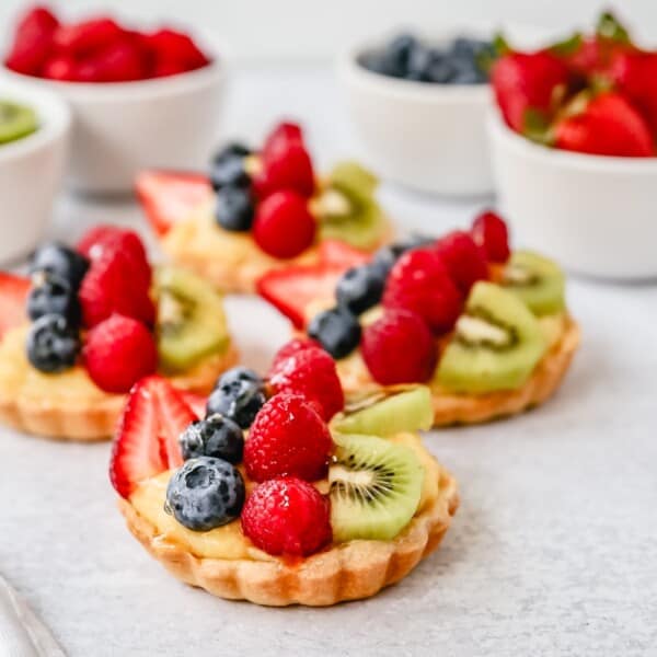 Fruit Tart with Pastry Cream This French fruit tart is made with a flaky, buttery pie crust, filled with homemade vanilla bean pastry cream, and topped with fresh fruit.
