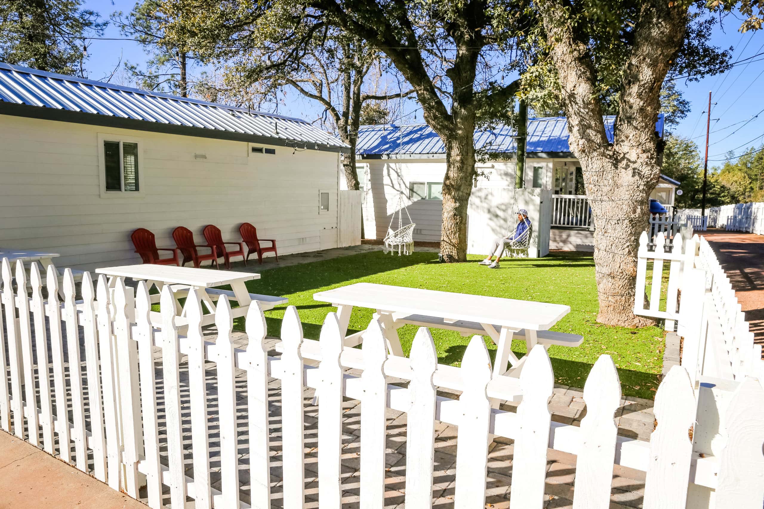 The Strawberry Inn Tiny Cottages outdoor space.