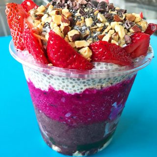 Best Places to Eat in Orange County by Modern Honey. Blue Bowl acai bowl in Orange California.