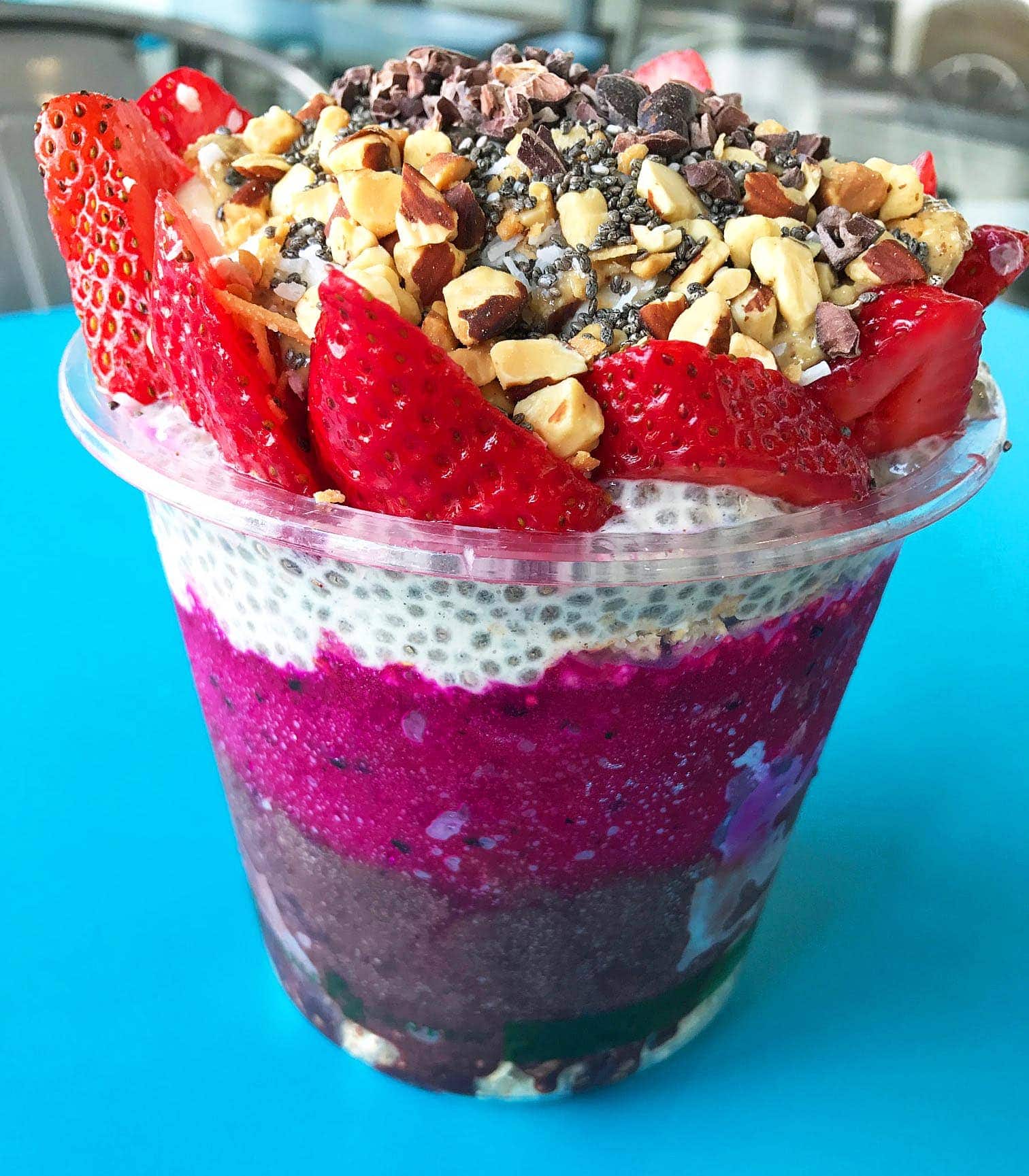 Best Places to Eat in Orange County by Modern Honey. Blue Bowl acai bowl in Orange California. 