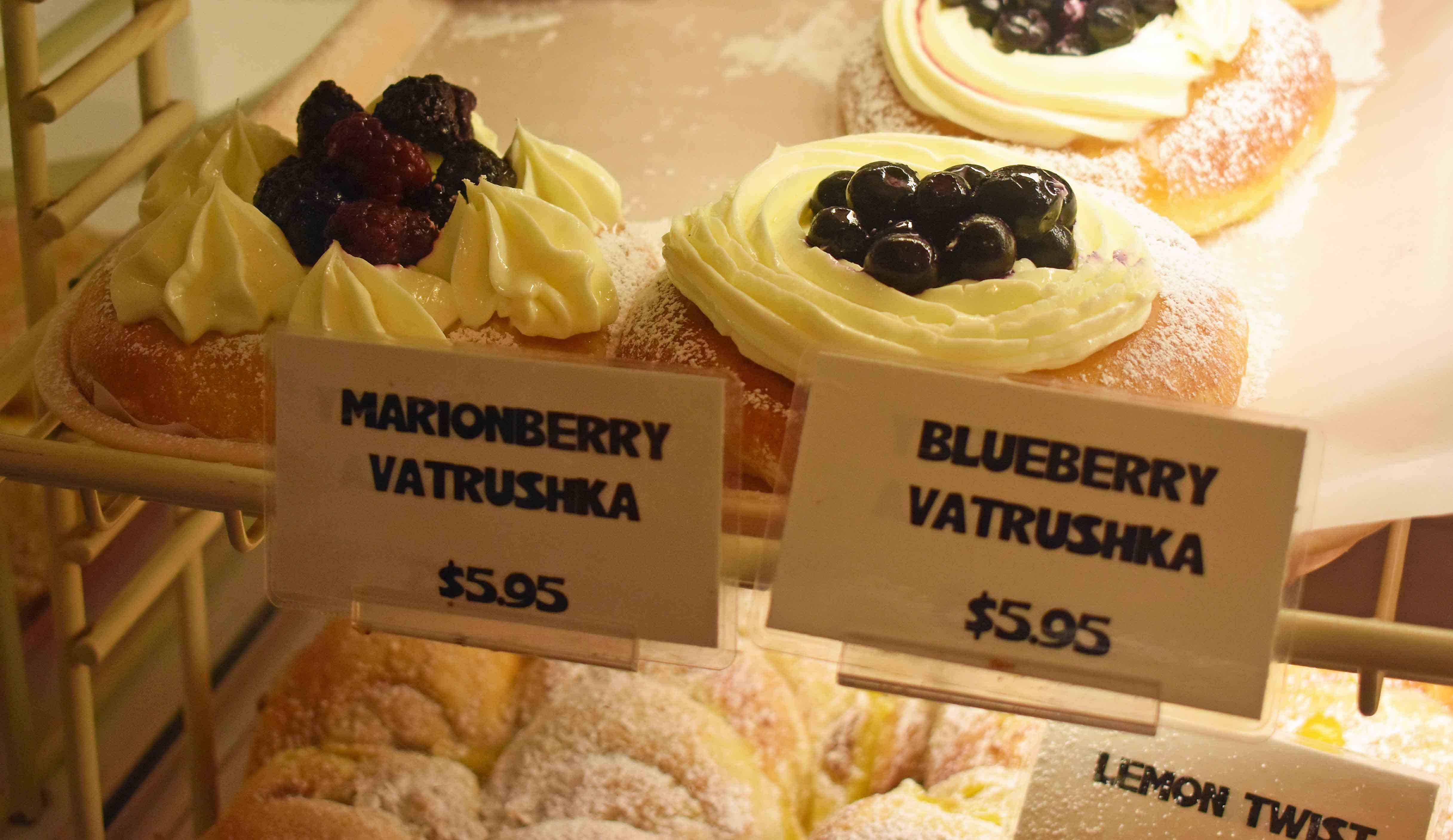 Piroshky Piroshky at Pike Place Market. Best Places to Eat and See in Seattle. The most popular spots to visit and the best restaurants. Tips on the best places to see in Seattle Washington. www.modernhoney.com