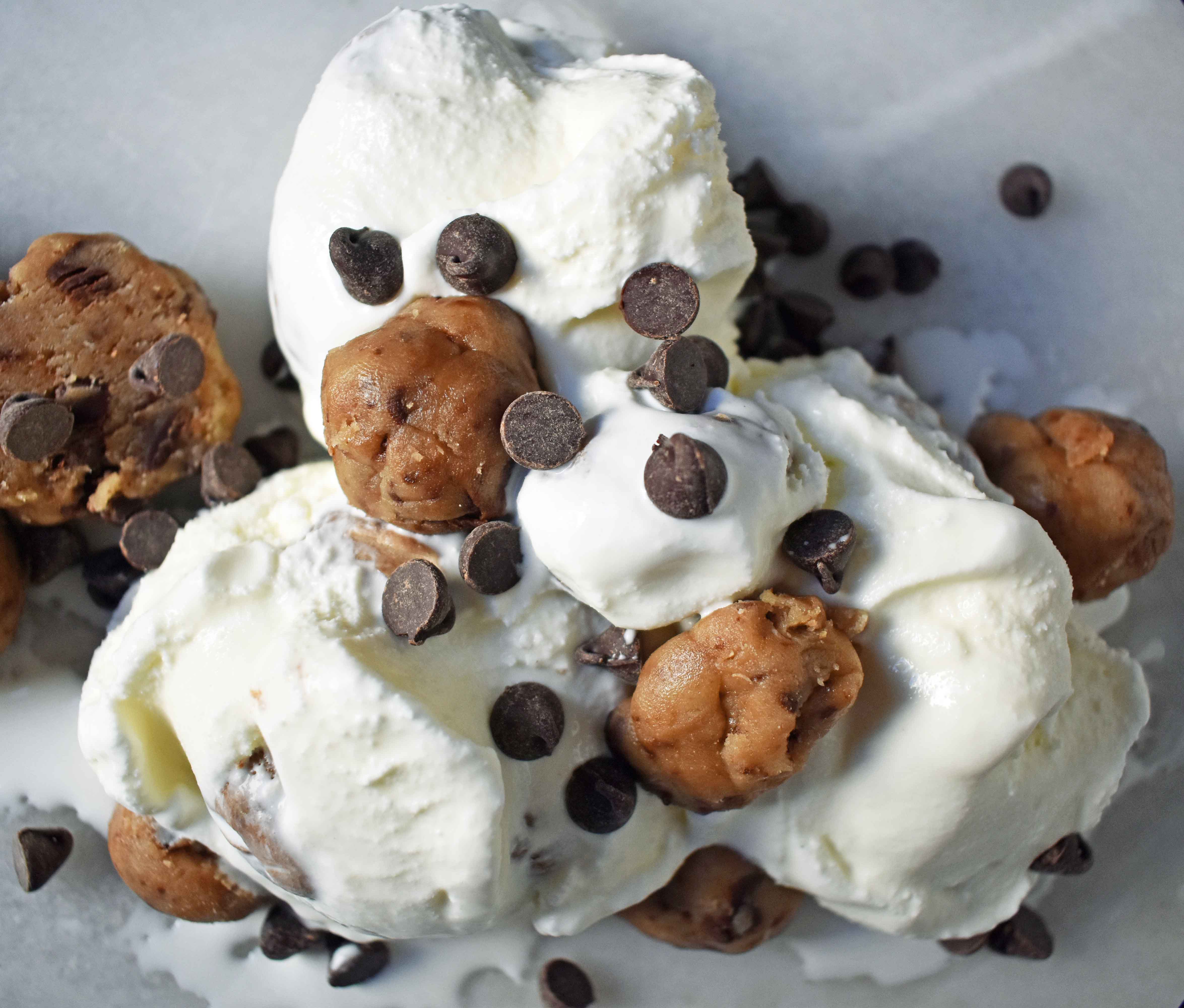 Homemade Chocolate Chip Cookie Dough Ice Cream. Made with sweet cream ice cream and homemade chocolate chip cookie dough. The perfect homemade ice cream! www.modernhoney.com