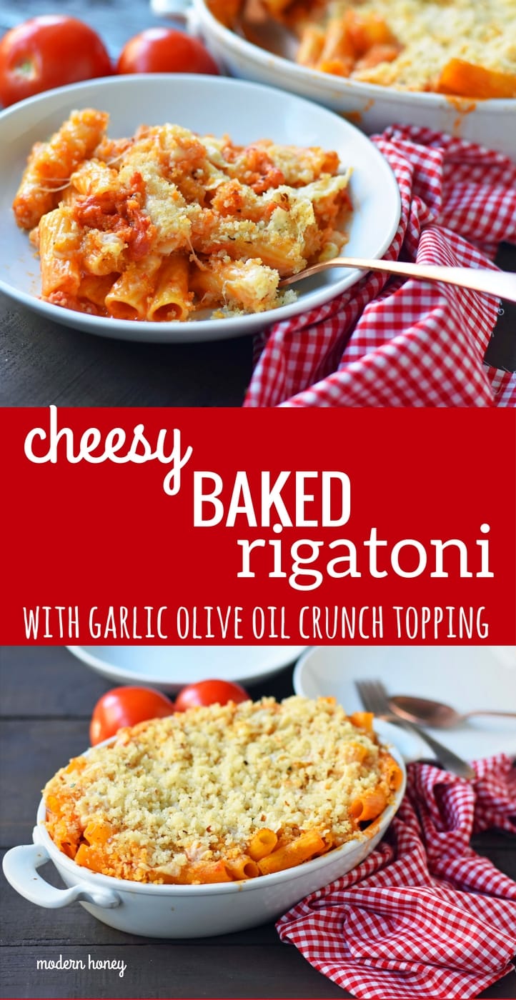 Cheesy Baked Rigatoni. An easy, popular Italian pasta dish. Baked rigatoni or baked ziti with rich and creamy bechamel sauce and homemade marinara sauce topped with parmesan and mozzarella cheeses and with olive oil crunchy topping. A family favorite weeknight pasta dish made in 30 minutes. www.modernhoney.com