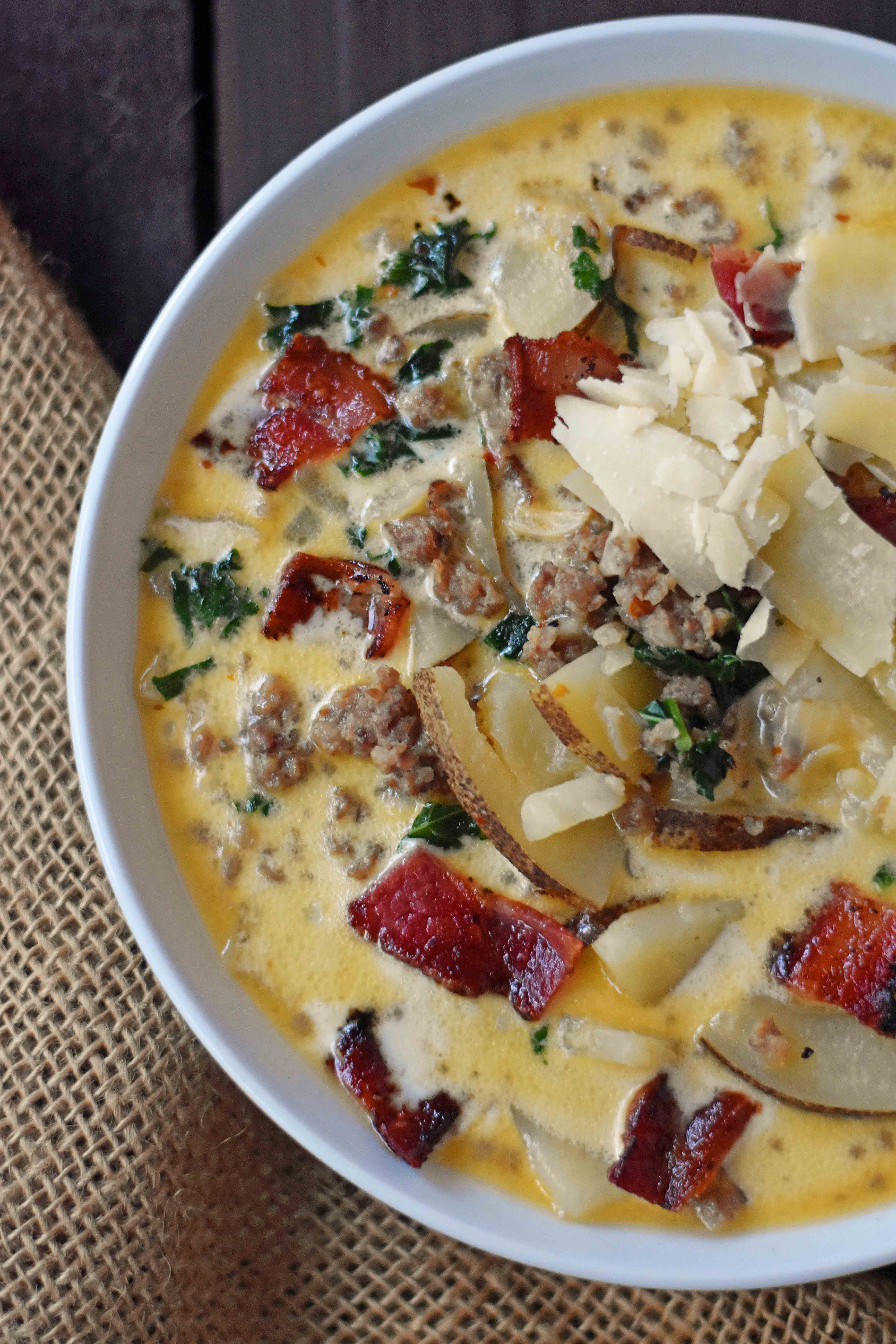 Zuppa Toscana Soup Olive Garden Copycat Recipe. Sausage, Potato, and Bacon Cream Soup. An Italian favorite soup! Popular Olive Garden Copycat Zuppa Toscana Soup Recipe. www.modernhoney.com