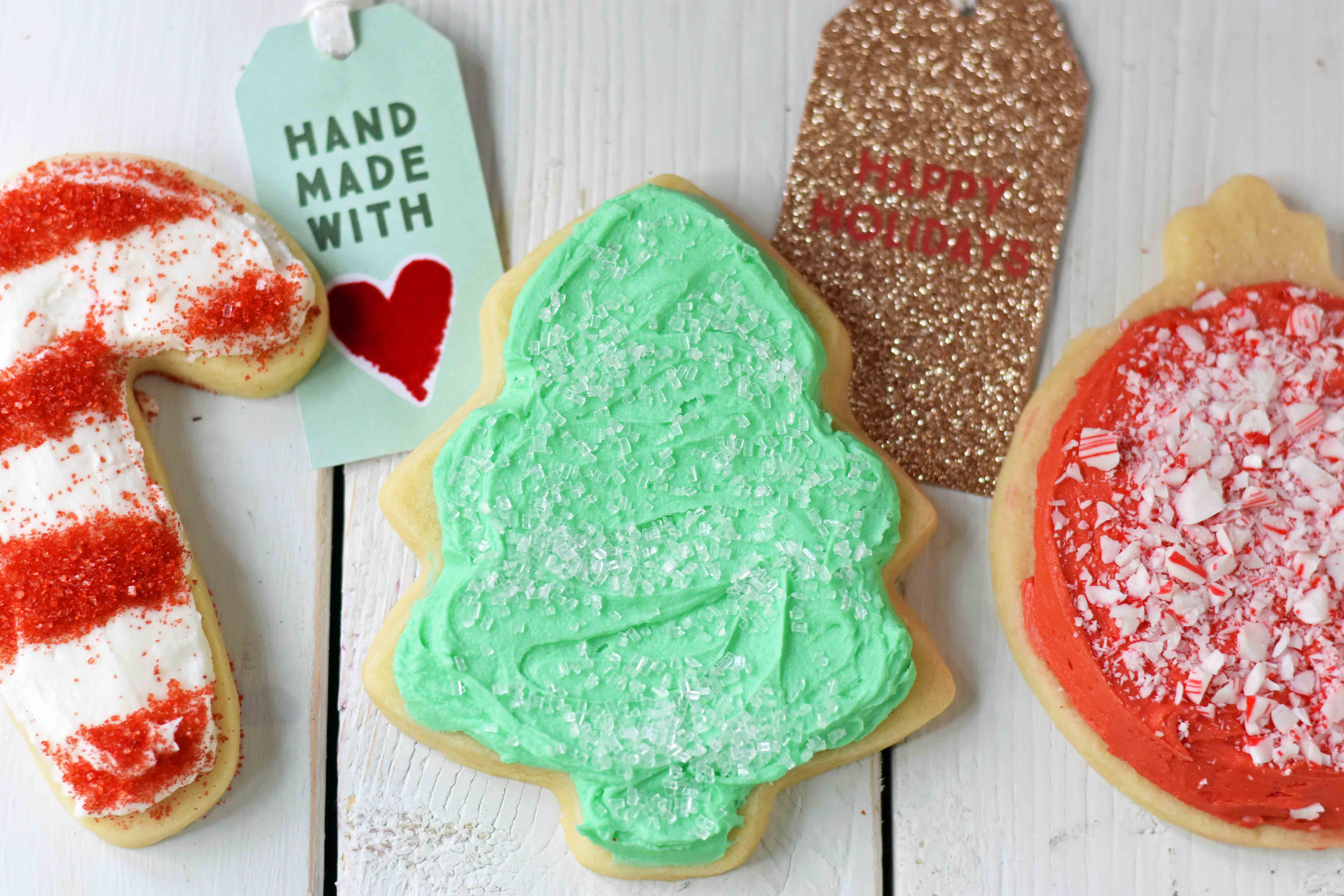 Soft Sugar Christmas Cookies. How to make the best sugar cookies with buttercream frosting. Sugar cookies with secret ingredient. Christmas Sugar Cookies Recipe. www.modernhoney.com