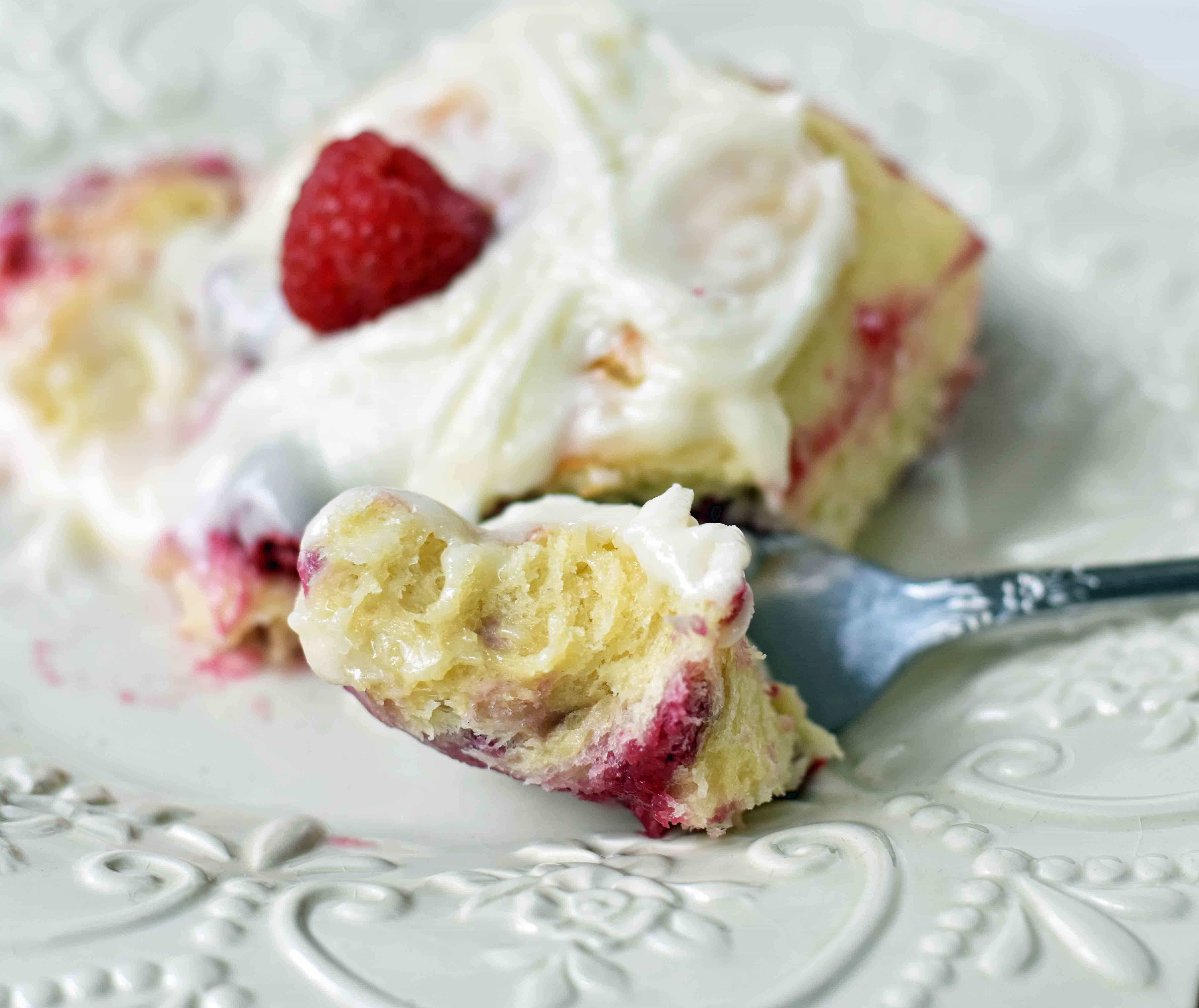 Raspberry Sweet Rolls with Cream Cheese Frosting. The best homemade raspberry rolls with cream cheese icing. How to make the best sweet rolls. www.modernhoney.com