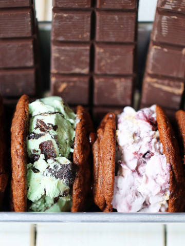 Chocolate Cookie Ice Cream Sandwiches. Soft double chocolate cookies stuffed with your favorite ice cream. How to make the perfect chocolate ice cream sandwich. www.modernhoney.com #icecreamcookiesandwich #icecreamsandwich