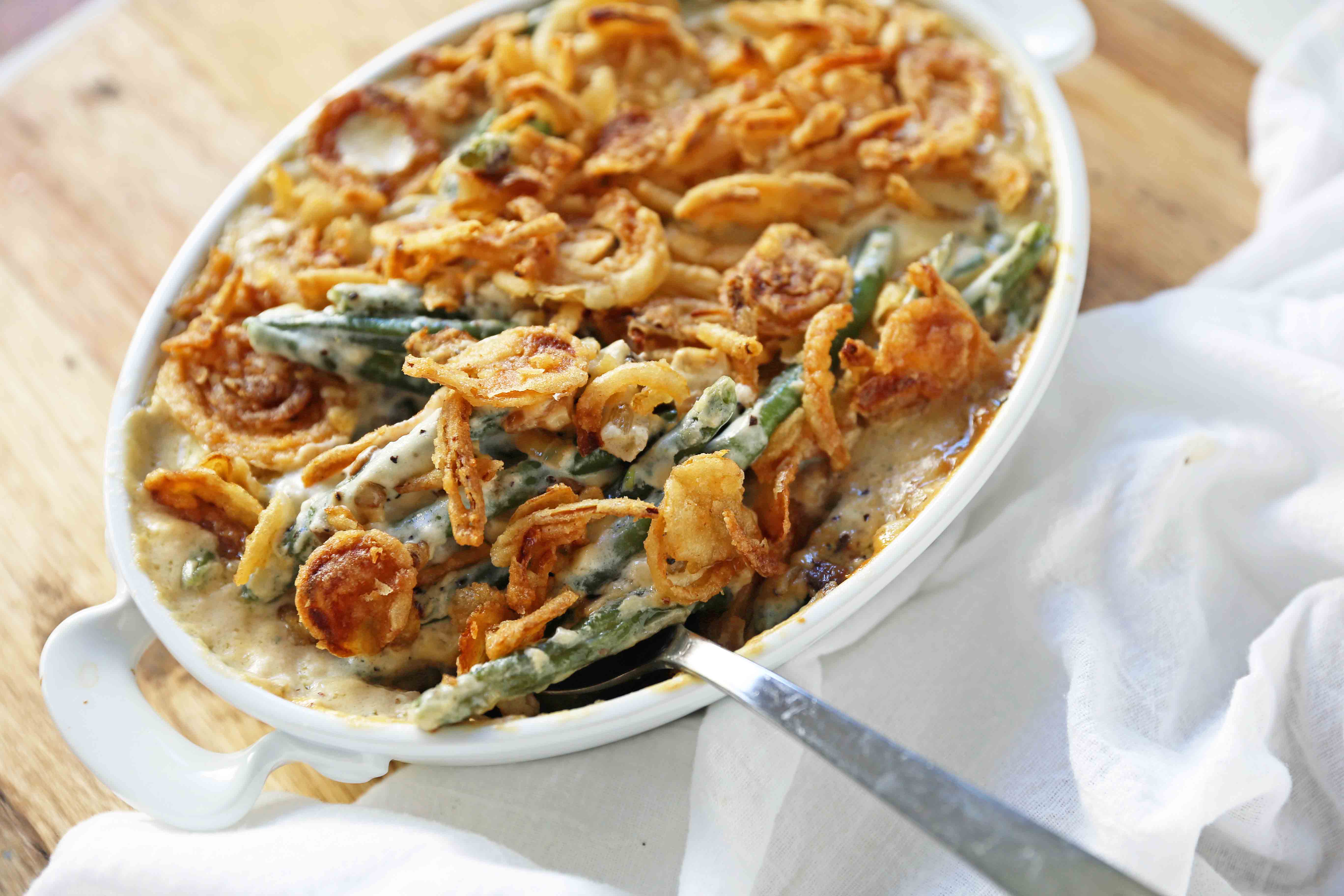 Homemade Green Bean Casserole made from scratch. The BEST Green Bean Casserole Recipe. The perfect Thanksgiving side dish. www.modernhoney.com #greenbeans #greenbeancasserole #thanksgiving #sidedish #vegetables #thanksgivingrecipes