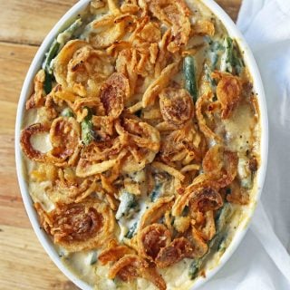 Homemade Green Bean Casserole made from scratch. The BEST Green Bean Casserole Recipe. The perfect Thanksgiving side dish. www.modernhoney.com #greenbeans #greenbeancasserole #thanksgiving #sidedish #vegetables #thanksgivingrecipes