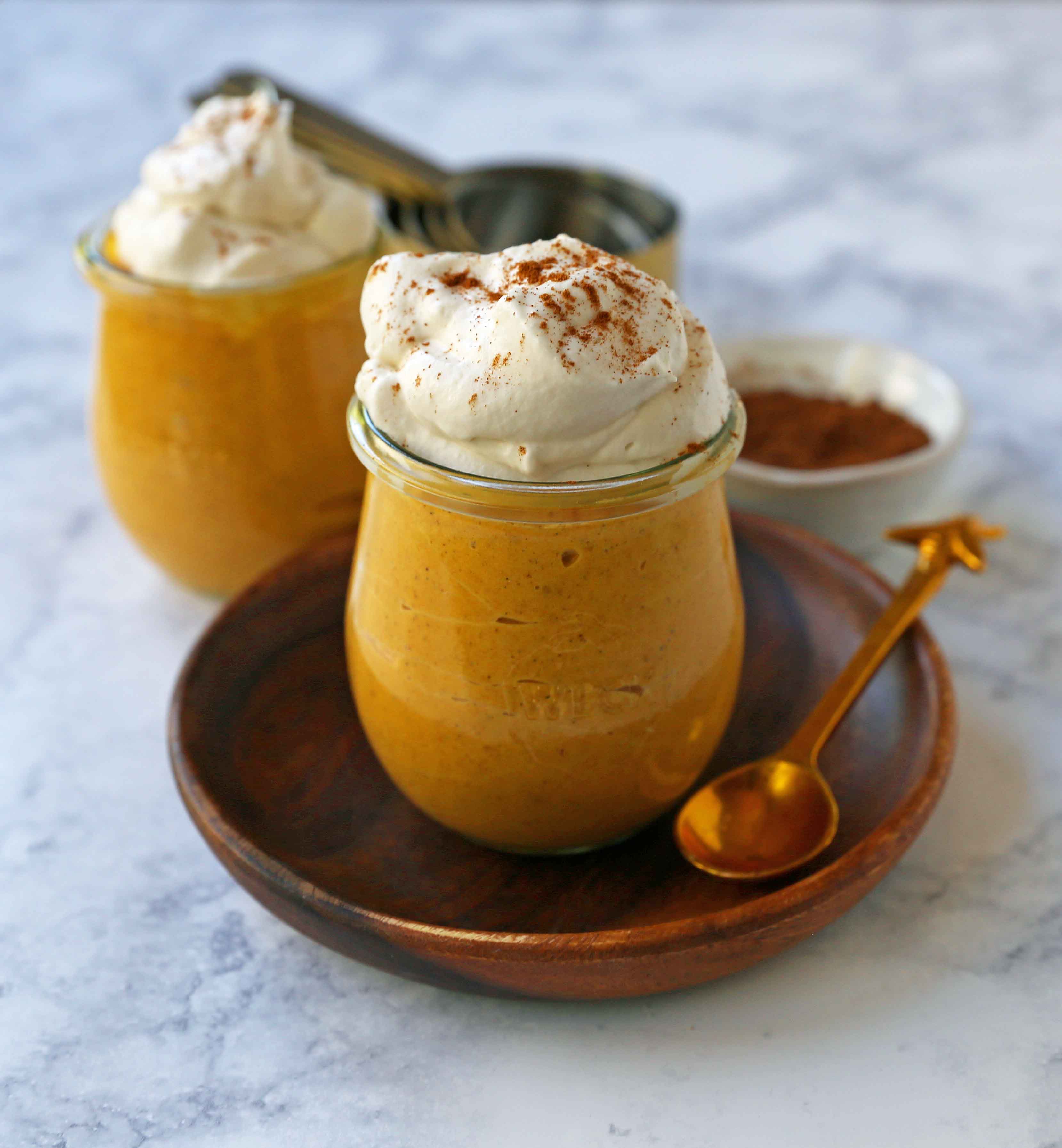 Pumpkin Cheesecake Mousse. This no-sugar-added creamy pumpkin cheesecake mousse is the perfect no-bake pumpkin dessert. Low-carb pumpkin dessert options. www.modernhoney.com #pumpkin #pumpkinmousse #pumpkindessert #ketofriendly #ketodessert