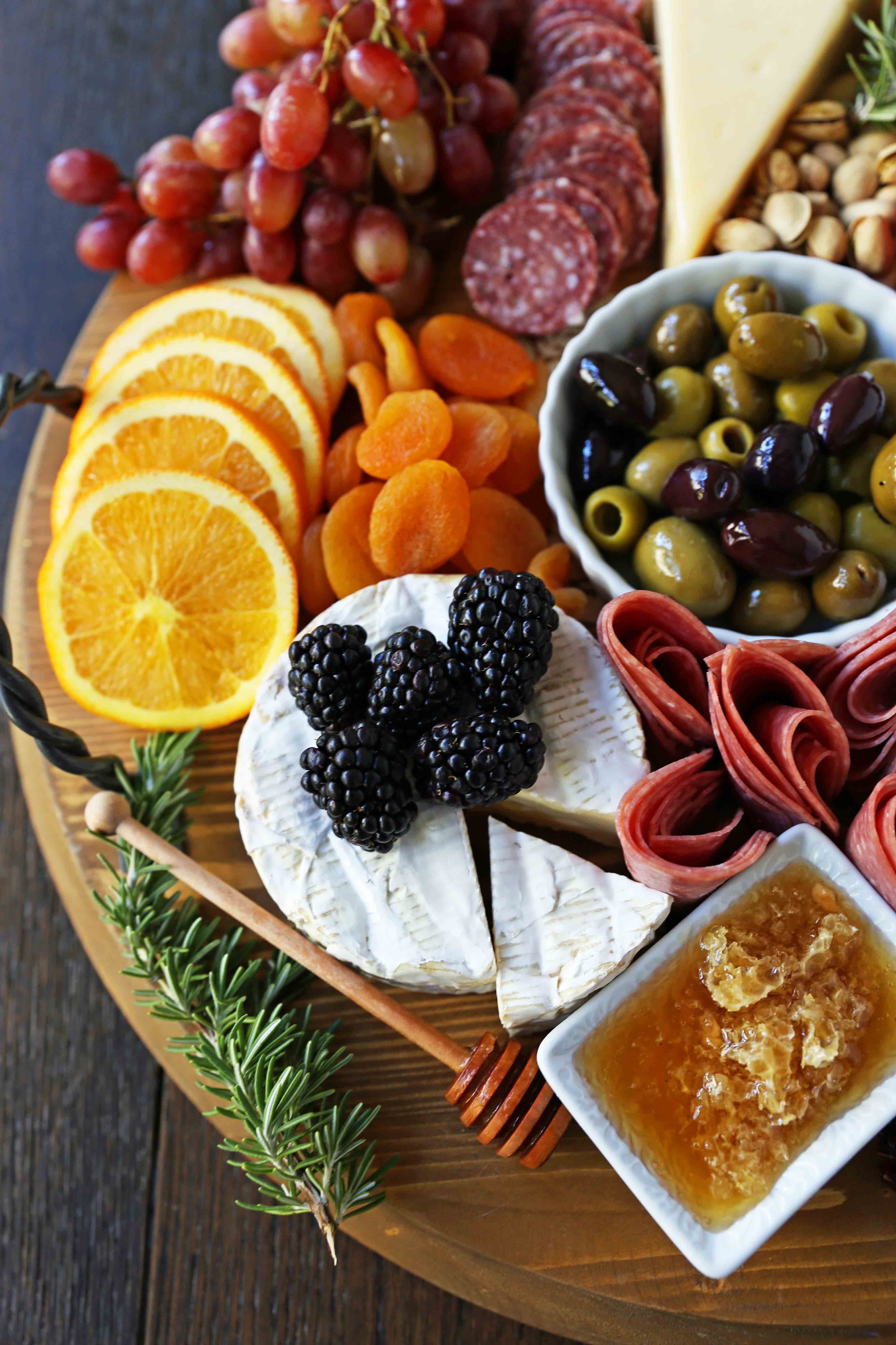 How to make the Best Charcuterie Board – Modern Honey