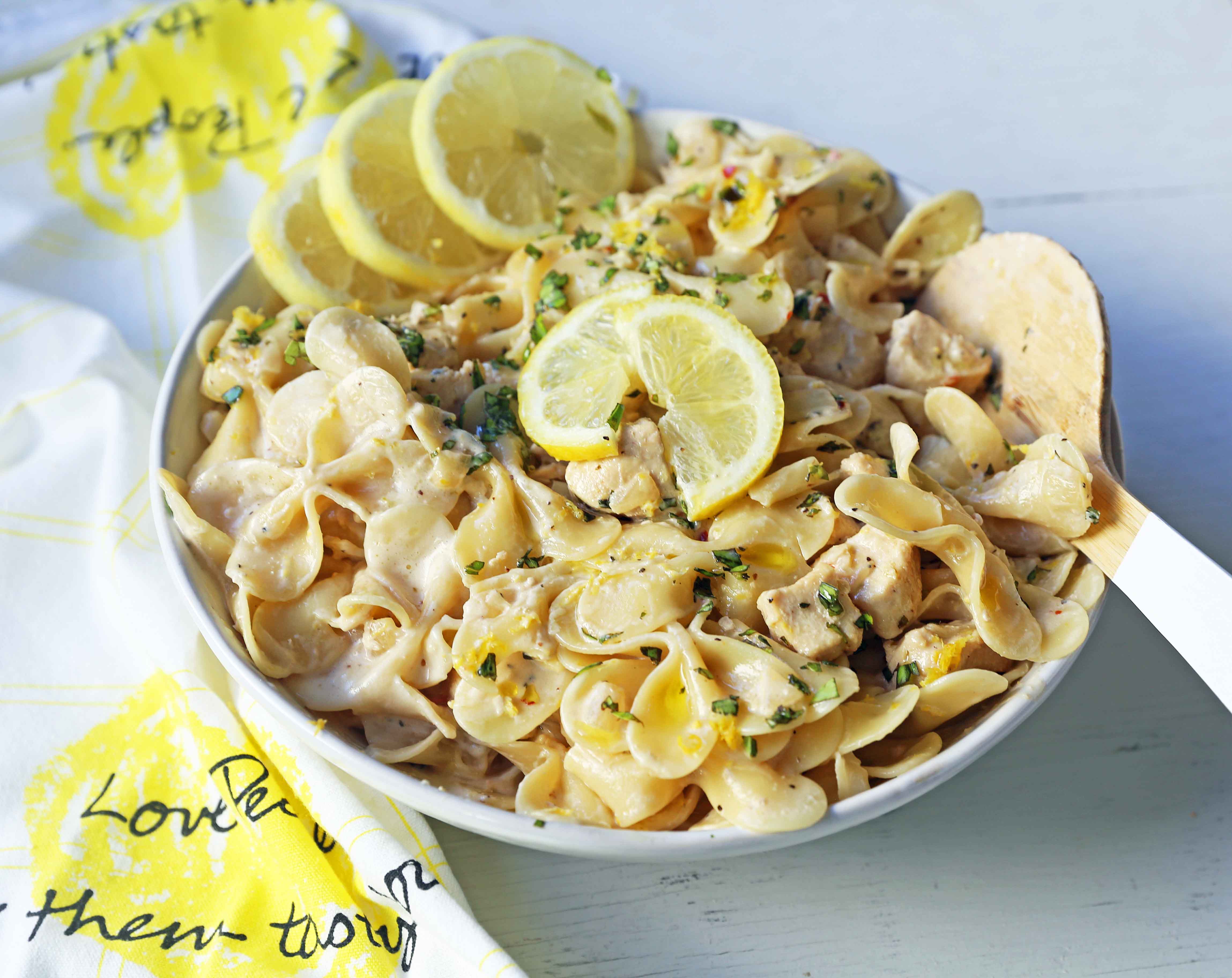 Creamy Lemon Chicken Pasta.Sauteed chicken in a rich creamy lemon basil sauce tossed with your favorite kind of pasta.  A quick and easy 30-minute meal! www.modernhoney.com #lemonpasta #lemonchickenpasta #pasta #pastarecipes