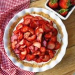 Strawberry Cream Cheese Pie. An easy sweet cream cheese pie with a buttery graham cracker crust and topped with glazed strawberries. The best strawberry pie! #strawberrypie #strawberries #pie #easter #easterdessert #creamcheesepie