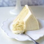 Vanilla Cake Recipe. The best homemade vanilla cake recipe with vanilla bean buttercream frosting. www.modernhoney.com #vanillacake #cake #cakerecipe #vanillacakerecipe