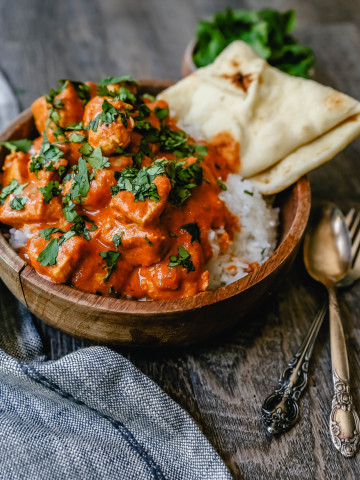 Indian Butter Chicken A popular Indian dish made with tender chicken simmered in a rich, Indian spiced tomato cream sauce. The Best Indian Butter Chicken Recipe! #indianfood #butterchicken