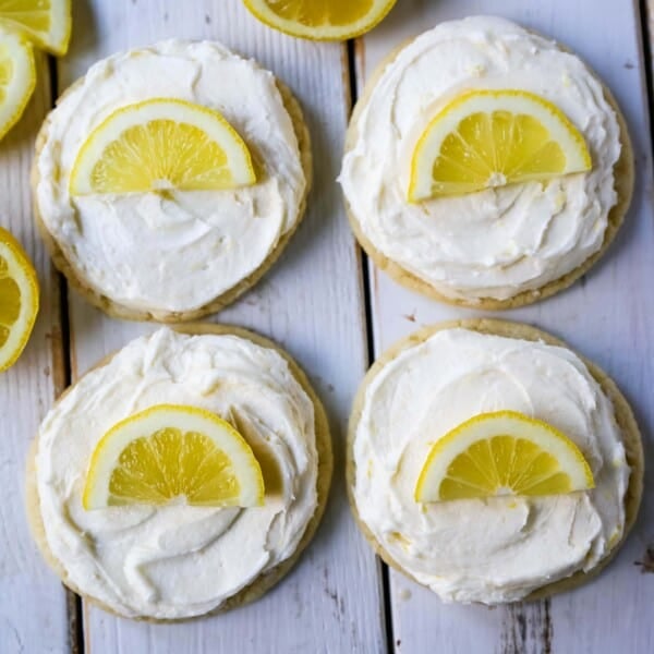 Frosted Lemon Cookies Soft chewy lemon cookies with fresh lemon cream cheese frosting. The perfect frosted lemon cookie recipe! www.modernhoney.com #lemon #lemoncookies #lemondesserts