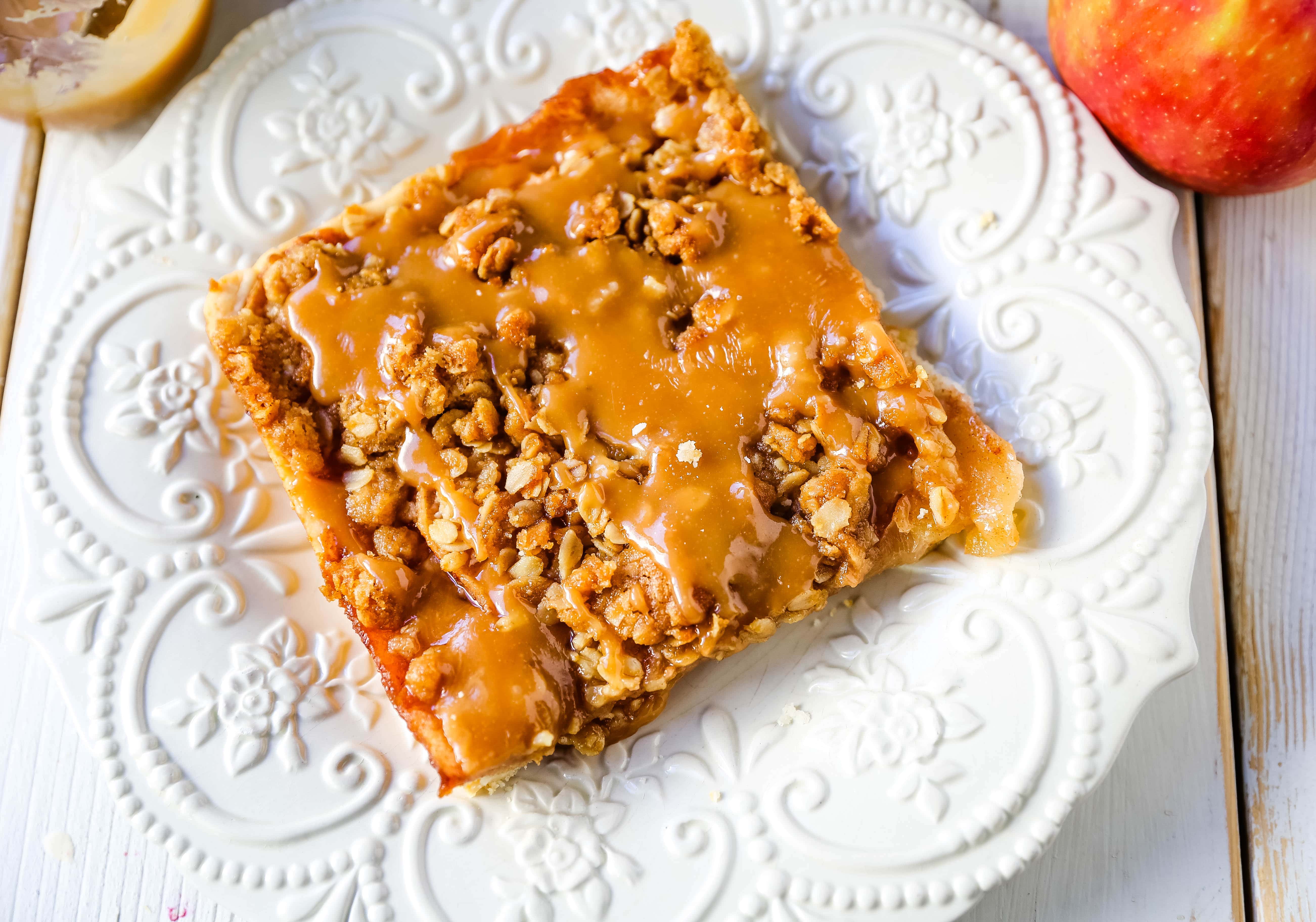 Caramel Apple Slab Pie Juicy cinnamon sugar apples baked in a flaky pie crust and topped with a buttery brown sugar crumb topping then drizzled with homemade salted caramel. An easy way to make apple pie to feed a crowd! www.modernhoney.com #applepie #apples #caramelapplepie #appleslabpie #slabpie