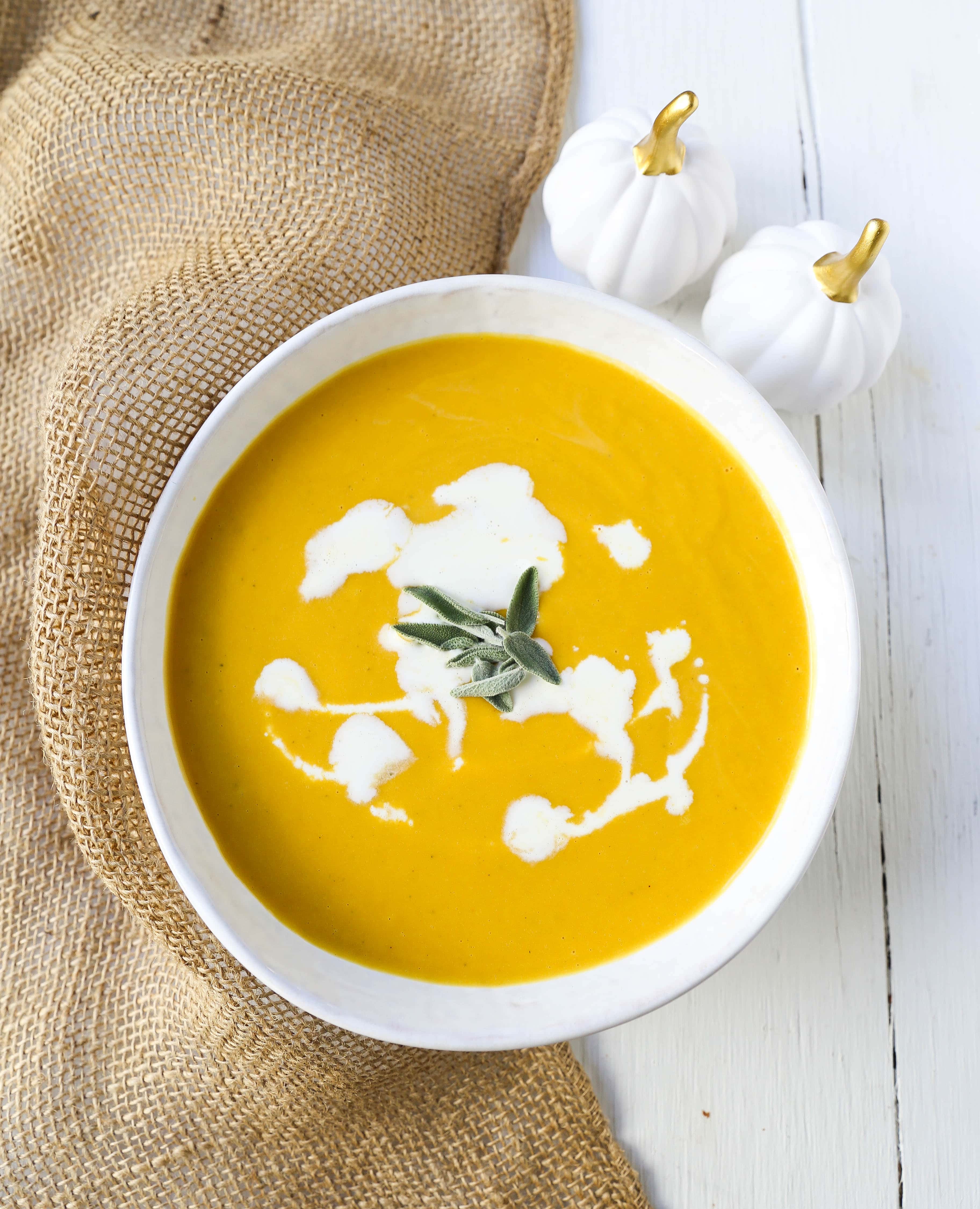 Creamy Butternut Squash Soup A rich creamy roasted butternut squash soup is the perfect Fall comfort food! www.modernhoney.com #butternutsquashsoup #fall #fallfood 