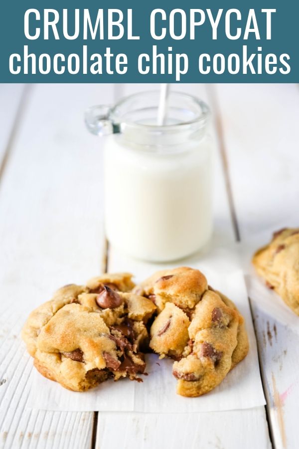 Crumbl Chocolate Chip Cookie Copycat Recipe The famous Crumbl Bakery copycat milk chocolate chip cookie recipe. This is one of the best bakery chocolate chip cookies! www.modernhoney.com #cookie #cookies #crumbl #crumblcookies #cookierecipe