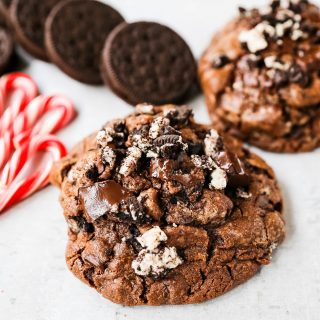 Chocolate Peppermint Candy Cane Oreo Cookies. The best chocolate peppermint cookies. Double chocolate cookies with Trader Joe's famous candy cane Joe Joe's Oreo cookies. www.modernhoney.com #chocolatecookies #chocolatepeppermint #chocolatemint #christmas #christmascookies #candycanes