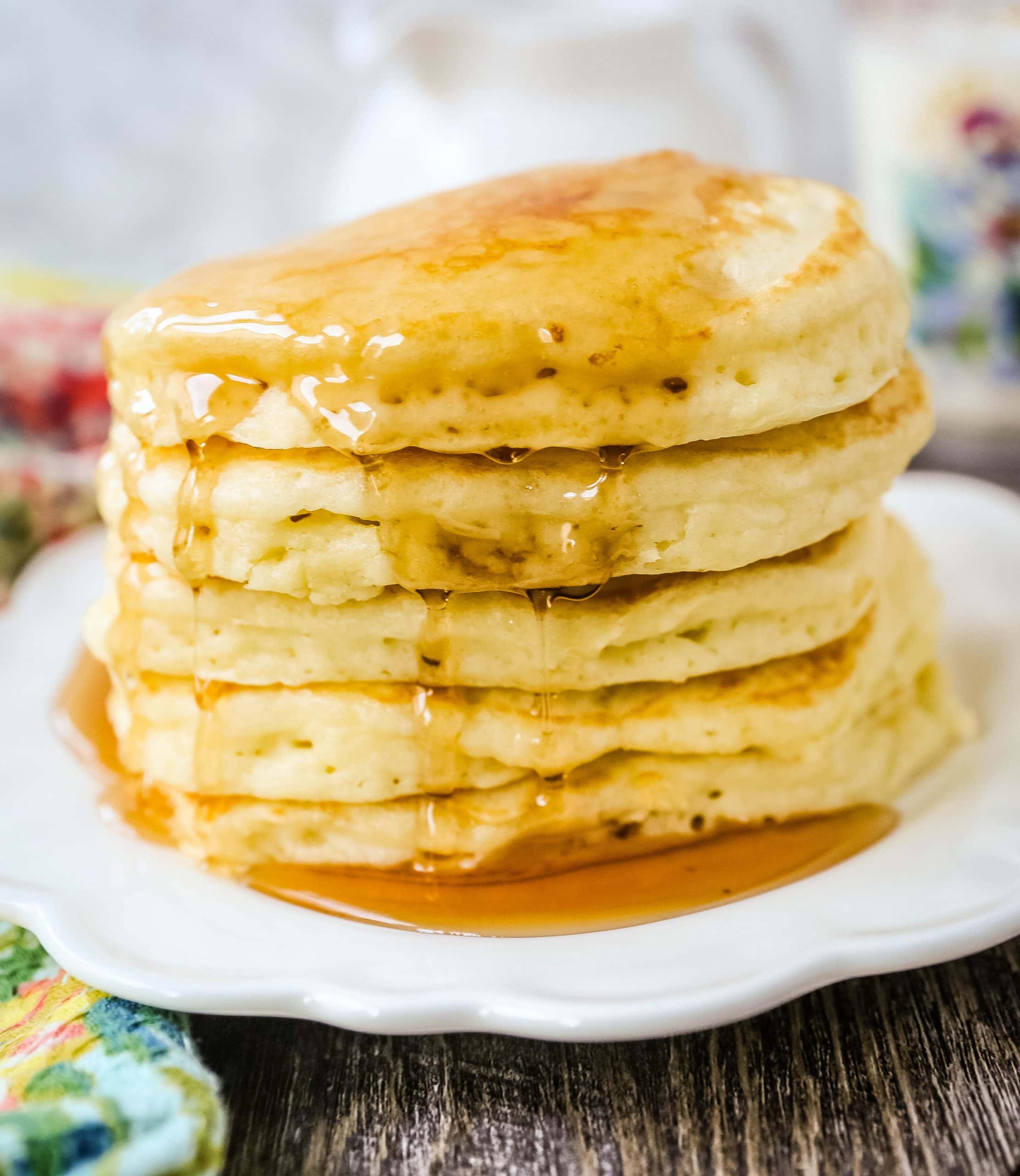 Light and Fluffy Buttermilk Pancakes Recipe