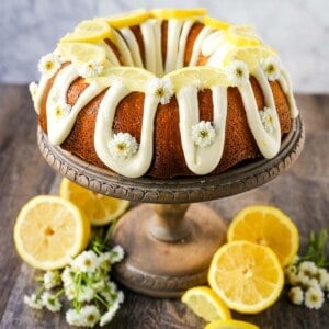 Lemon Bundt Cake. Moist, flavorful lemon bundt cake with a fresh cream cheese lemon glaze. Tips and tricks for making the perfect lemon bundt cake. www.modernhoney.com #lemoncake #lemonbundtcake #bundtcake #cake