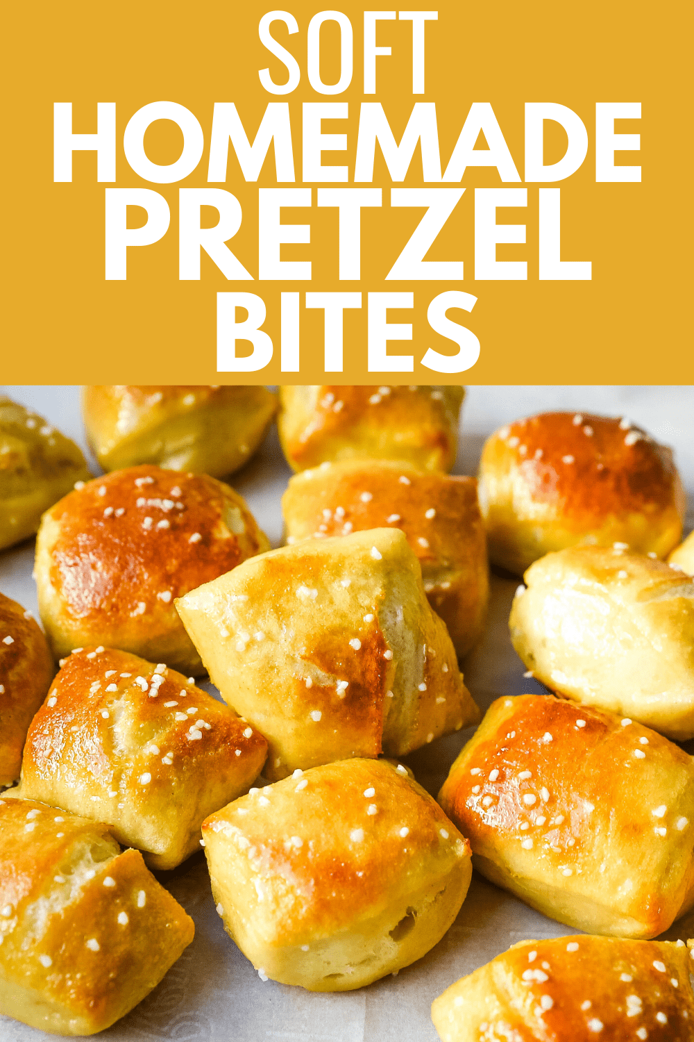 Homemade Soft Pretzel Bites Soft buttery homemade pretzel bites just like you find in the pretzel stores in the mall but even better! It is so easy to make pretzel bites at home. www.modernhoney.com #pretzels #pretzel #homemadepretzels #pretzelbites