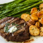 How to Grill the Perfect Steak Tips and tricks for grilling the perfect steak every single time!  www.modernhoney.com #steak #grilling #grill #grilledsteak #filetmignon