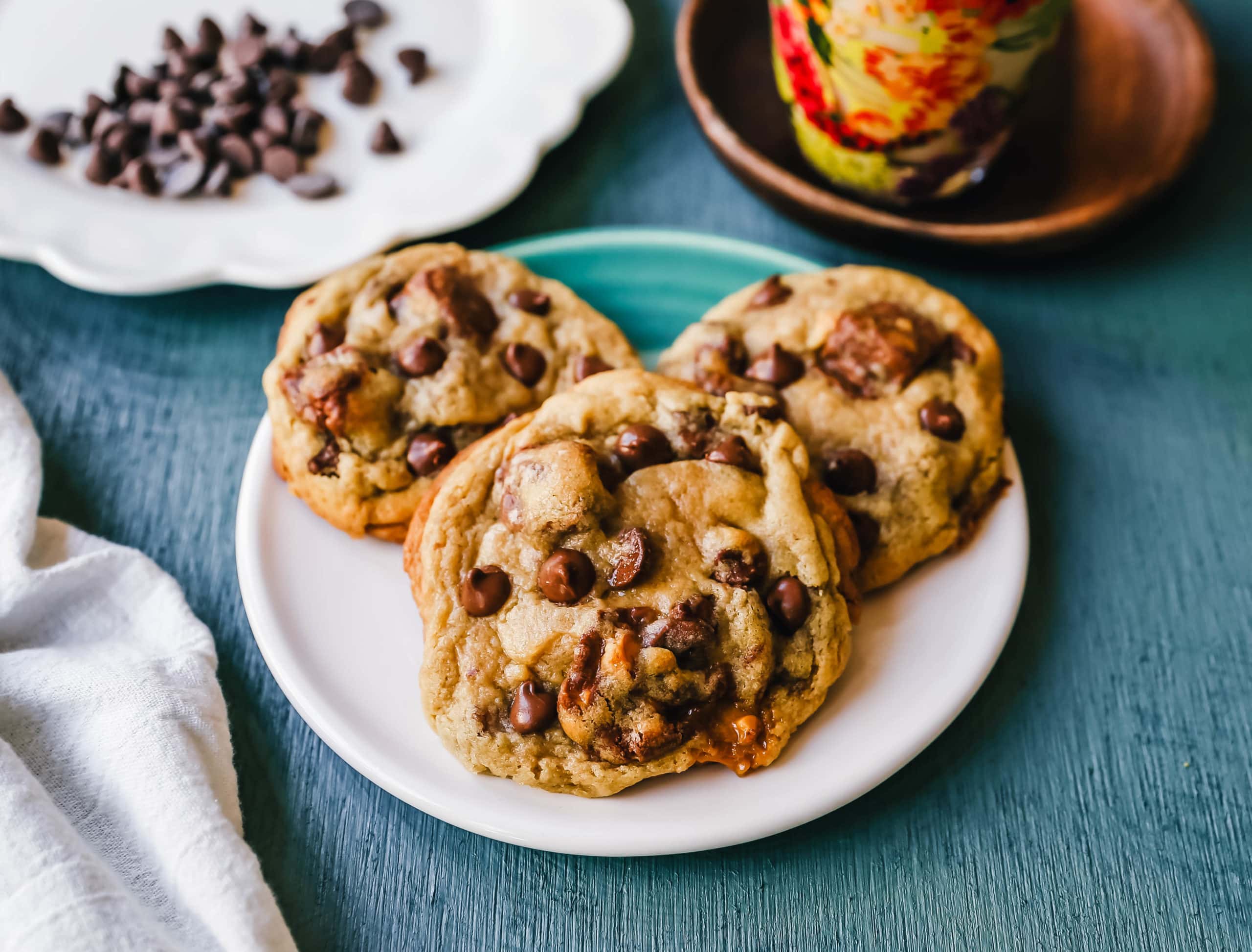 Snickers Chocolate Chip Cookies Soft, chewy chocolate chip cookies with Snickers candy bars baked in them. The perfect chocolate chip Snickers caramel bar cookies! 