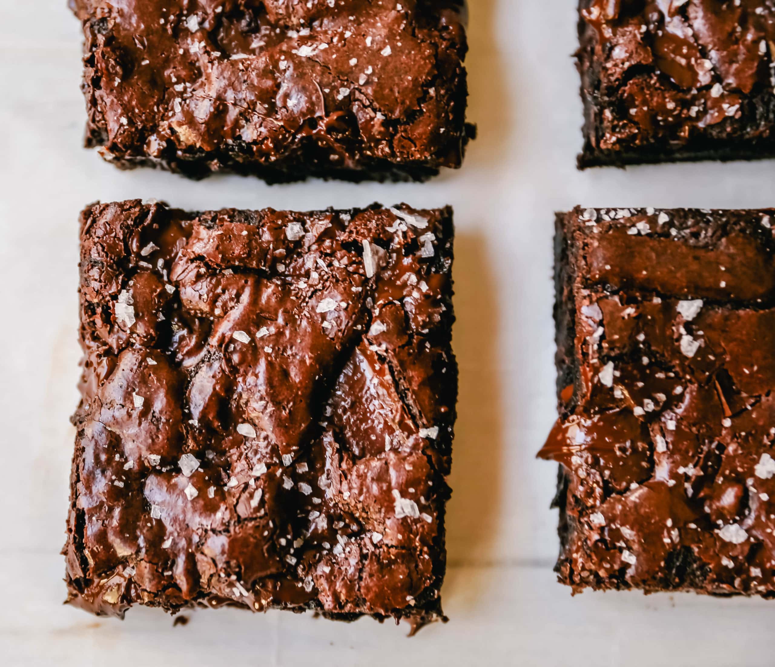 One Bowl Fudgy Chocolate Brownies How to make the easiest and quickest rich, decadent, fudgy, homemade chocolate brownies. These homemade brownies will knock your socks off! www.modernhoney.com #brownie #brownies #chocolate #chocolatebrownies