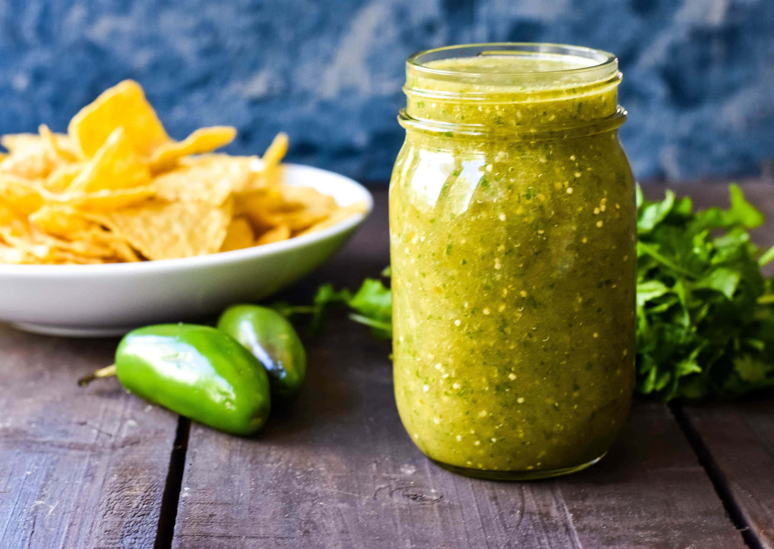 Sweet Salsa Verde (Green Salsa) The famous sweet and spicy green salsa is always popular with kids and grown-ups alike! How to make the best sweet salsa verde. www.modernhoney.com #salsaverde #greensalsa #salsa 