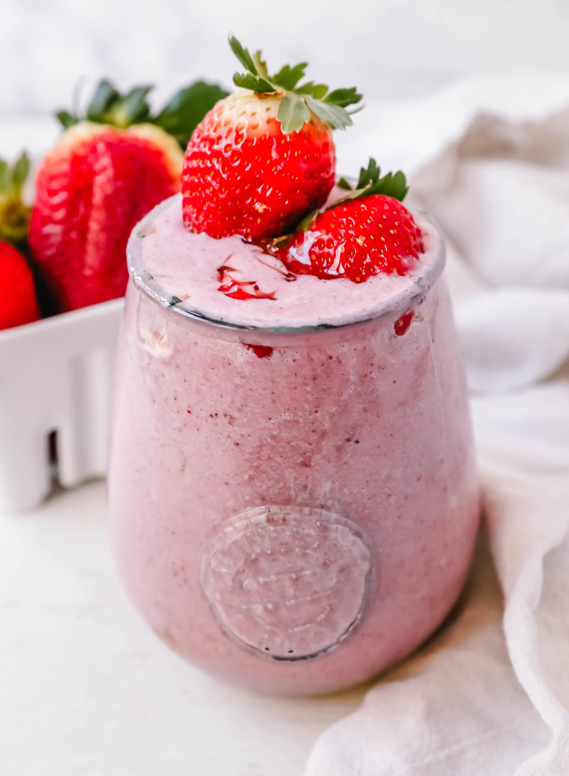 Strawberry Banana Smoothie – Modern Honey