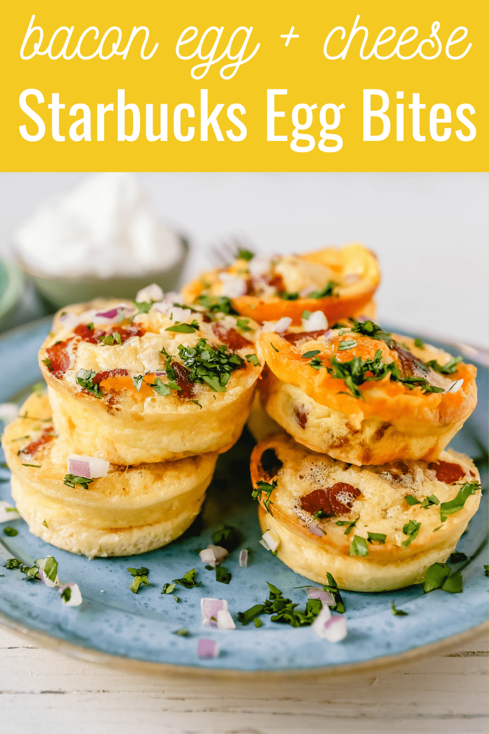 Mini Egg Bacon and Cheese Bites A quick and easy bite-size high-protein and low-carb breakfast. These mini egg bites are the perfect start for your day! www.modernhoney.com #eggbites #eggbaconbites #breakfast