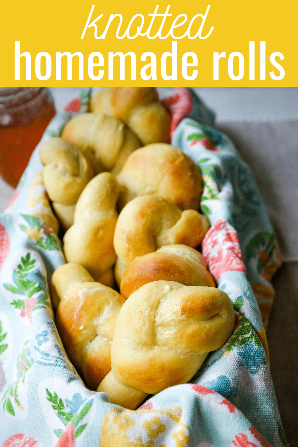 Homemade Knotted Rolls Buttery, fluffy homemade rolls tied in knot and brushed with butter. The perfect knotted rolls recipe! www.modernhoney.com #rolls #easter #dinnerrolls #knottedrolls
