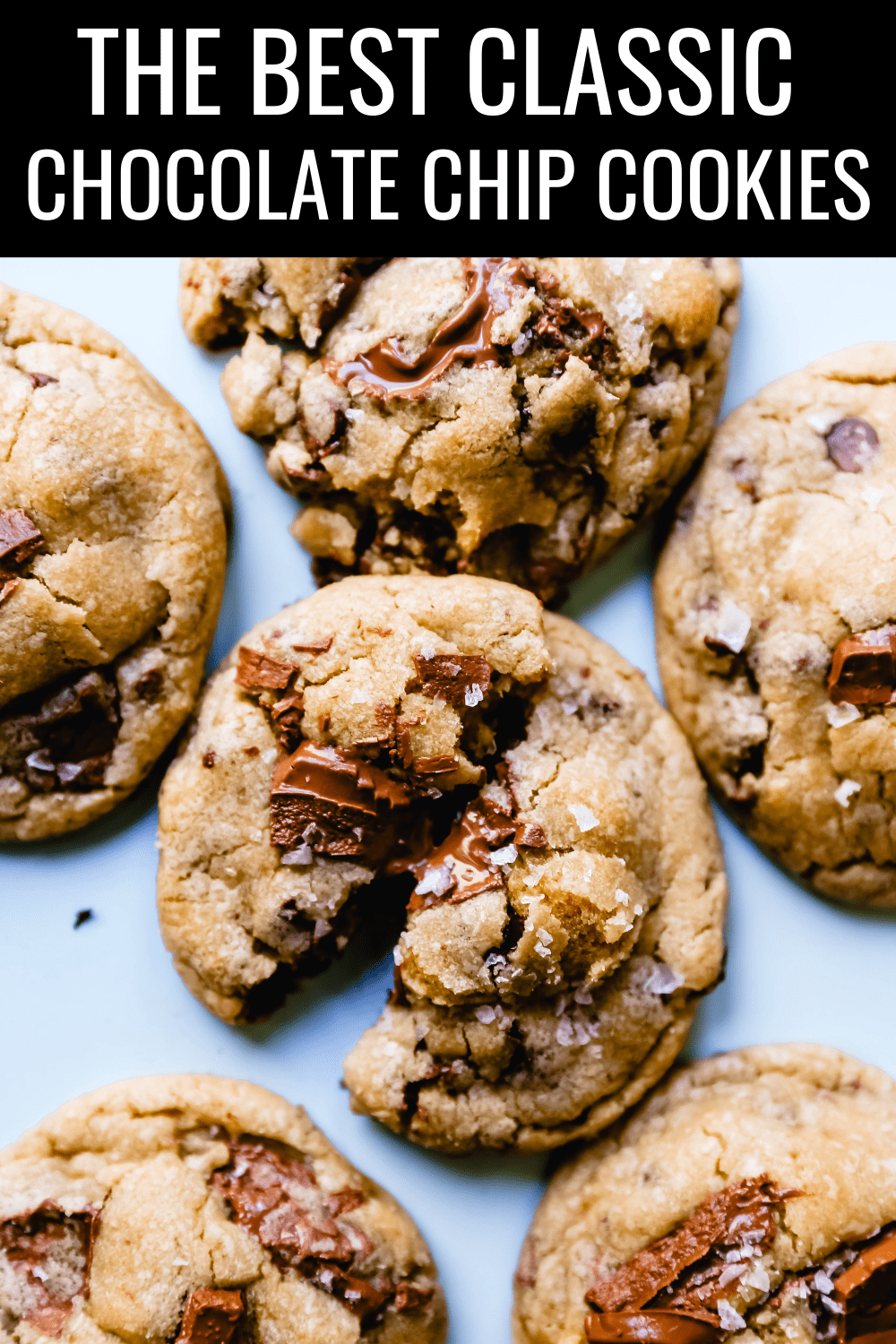 Classic Chocolate Chip Cookies A classic soft, chewy, chocolate chip cookie recipe. This is such a popular chocolate chip cookie recipe! #cookies #chocolatechipcookies