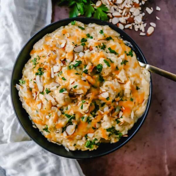 Quick and Easy Cheesy Chicken and Rice all made in one skillet. This 30-minute, no-bake chicken and rice dish is such a crowd pleaser and so easy!