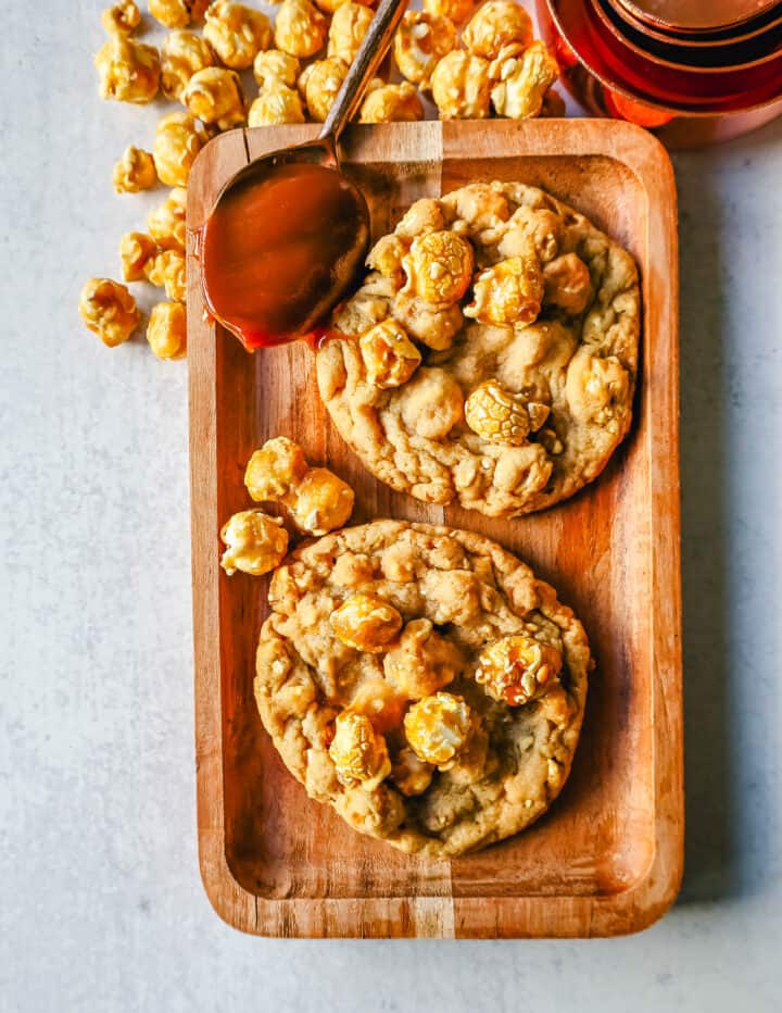 Caramel Popcorn Cookies are made with brown sugar cookie dough with chewy, crunchy, caramel popcorn pieces all throughout the cookie. If you love caramel, you are going to love these Caramel Corn Cookies!